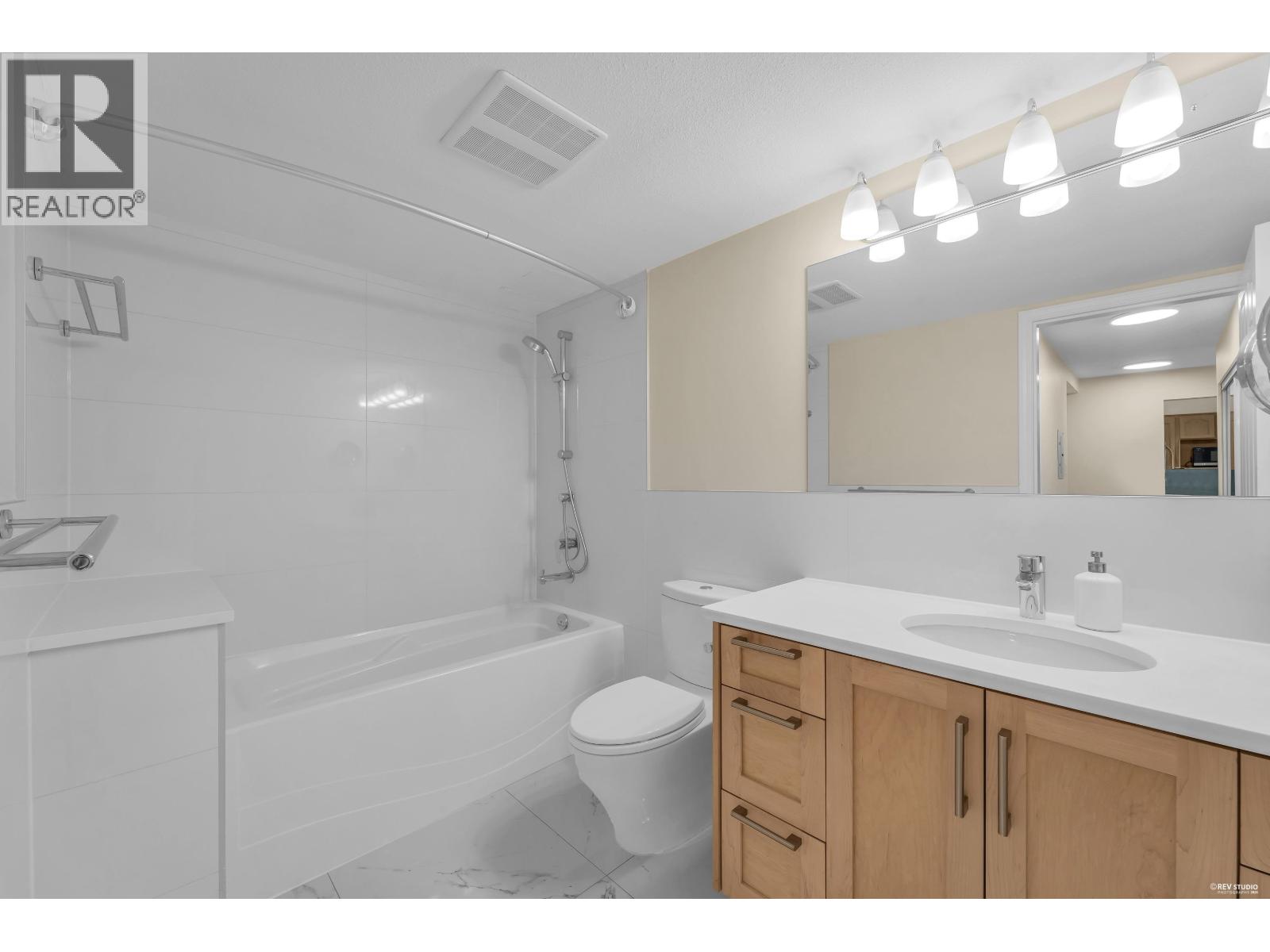 151 8600 Lansdowne Road, Richmond, British Columbia  V6X 3L6 - Photo 12 - R3160054