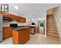 7 6498 ELGIN AVENUE, Burnaby, British Columbia