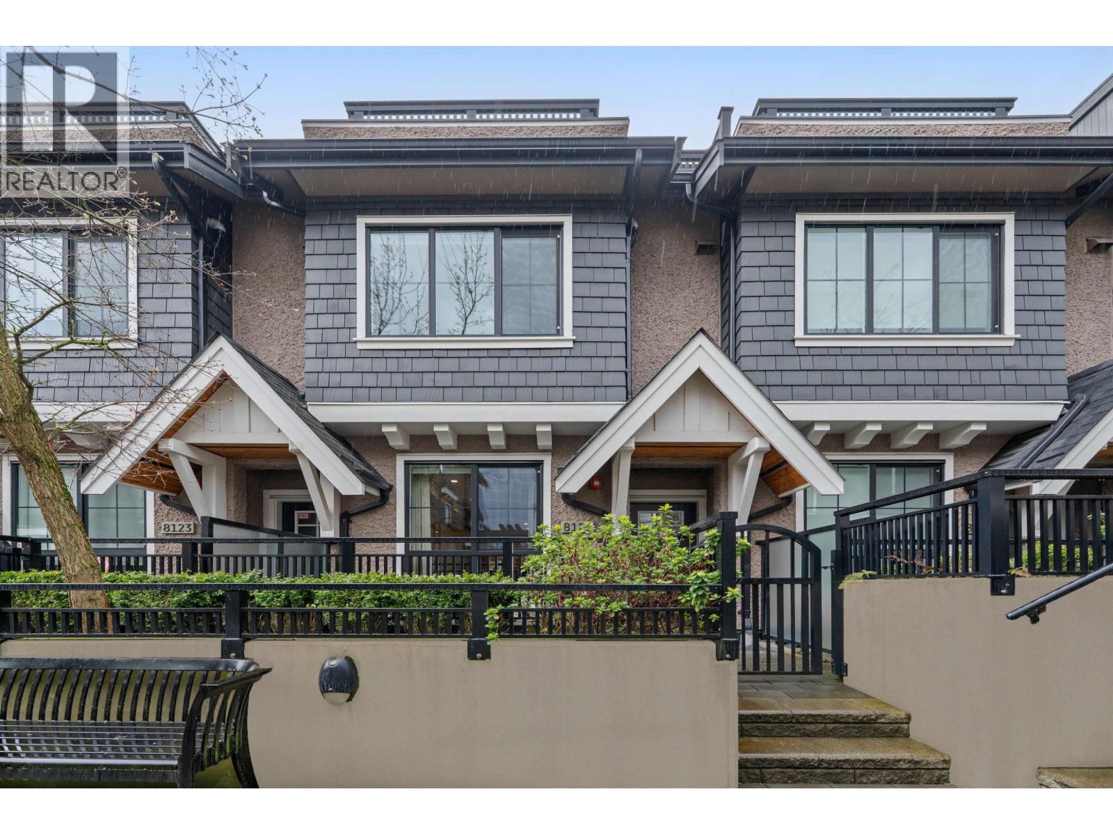 8121 Shaughnessy Street, Vancouver, British Columbia  V6P 3X9 - Photo 3 - R3160064