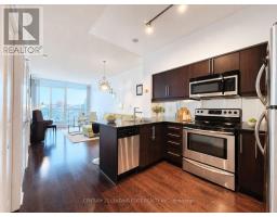 404 - 2885 BAYVIEW AVENUE, Toronto, Ontario