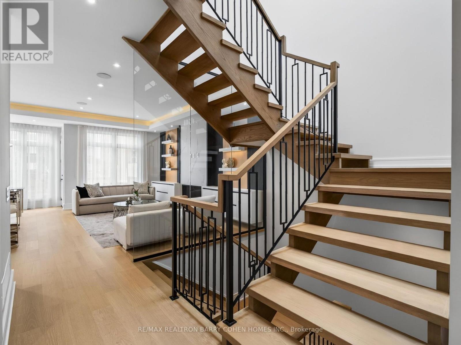 68 Lynnhaven Road, Toronto, Ontario  M6A 2K9 - Photo 29 - C13728998