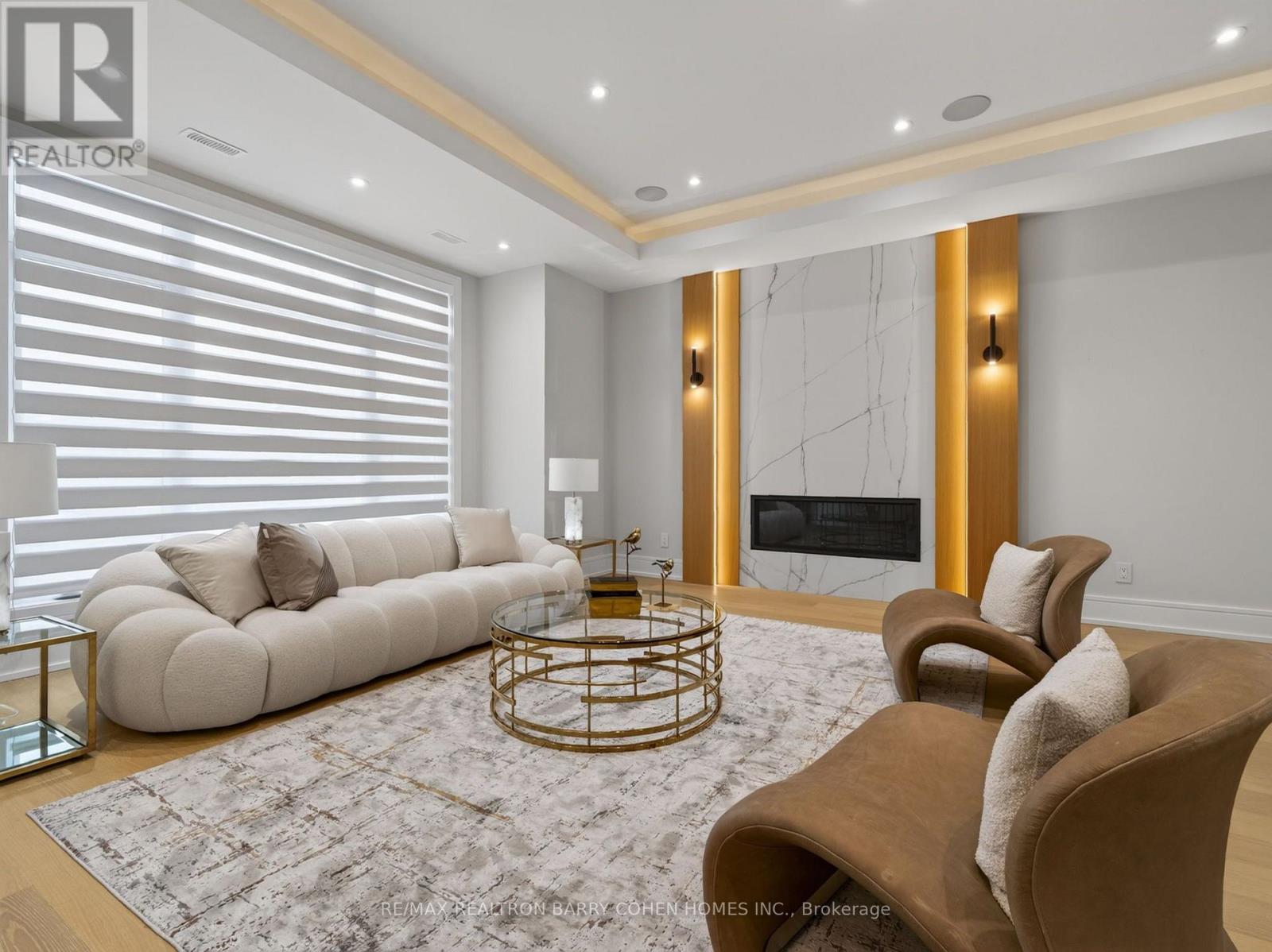 68 Lynnhaven Road, Toronto, Ontario  M6A 2K9 - Photo 3 - C13728998