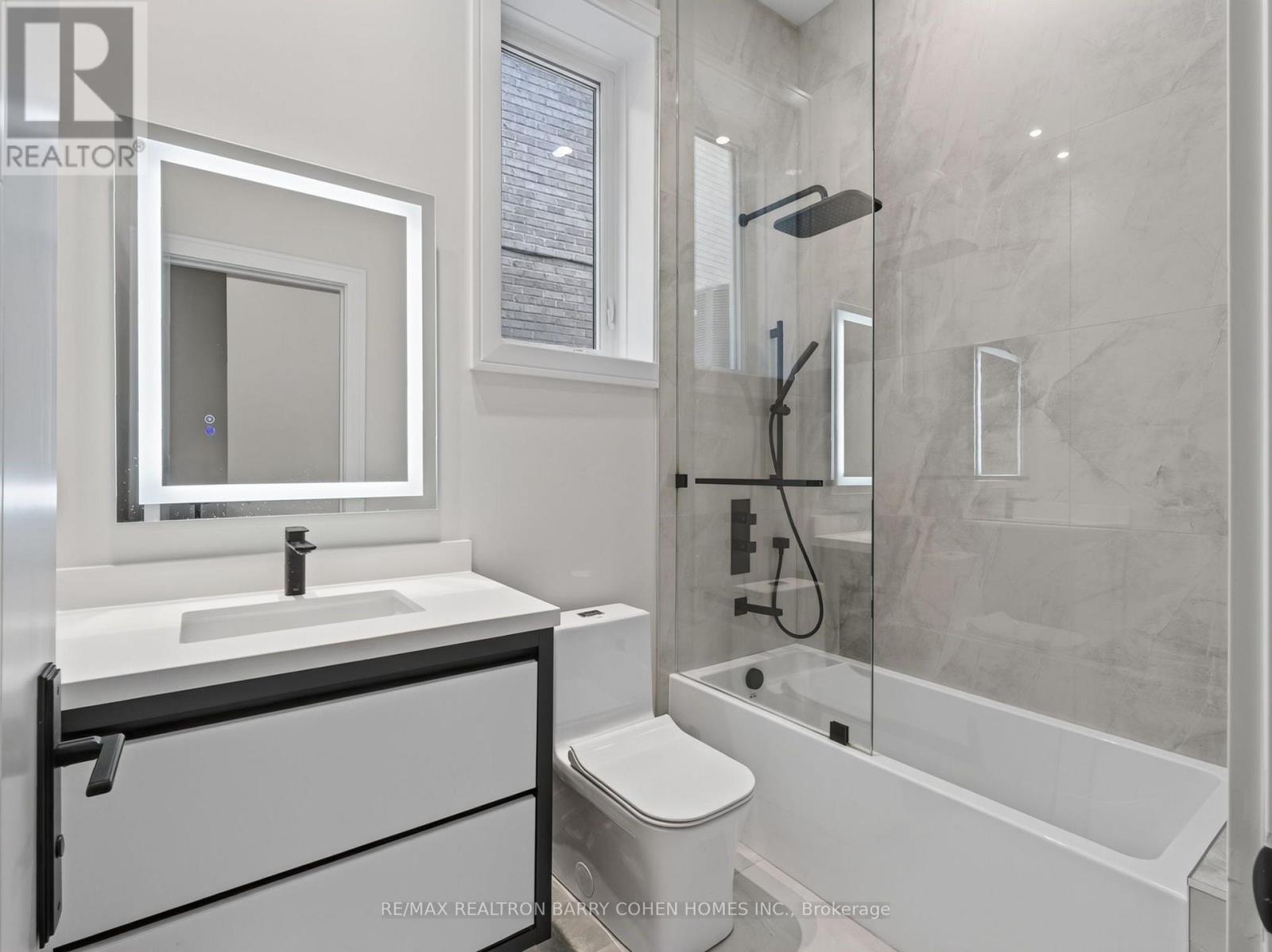 68 Lynnhaven Road, Toronto, Ontario  M6A 2K9 - Photo 34 - C13728998