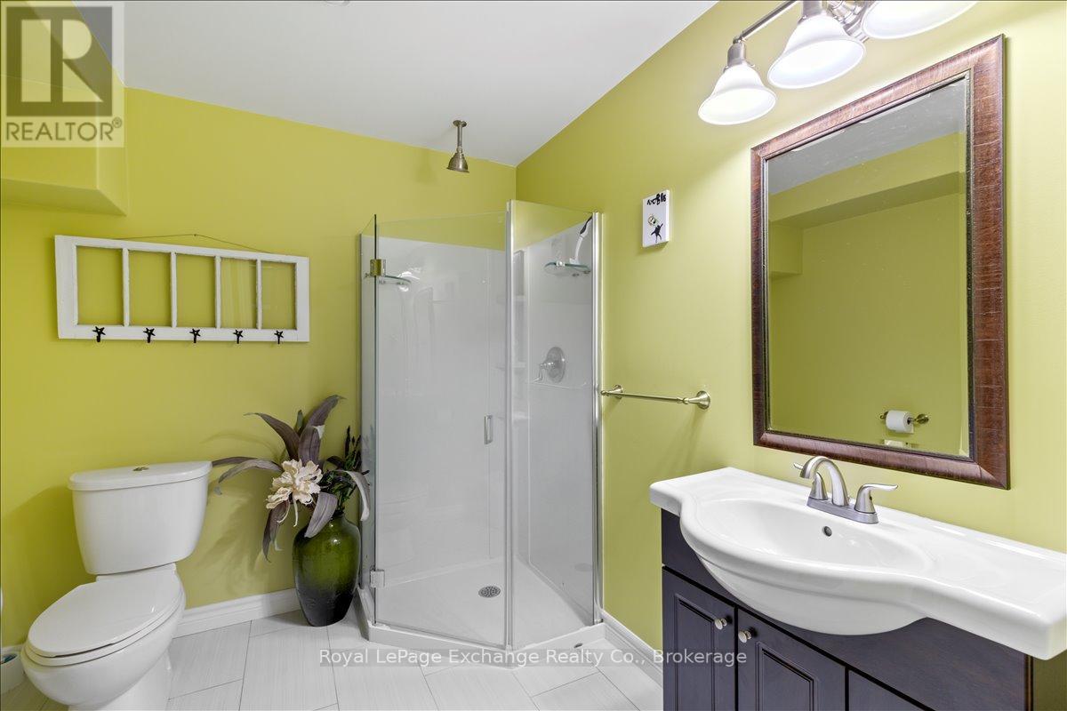 14 Kuehner Street, Kincardine, Ontario  N2Z 2X6 - Photo 24 - X13728944