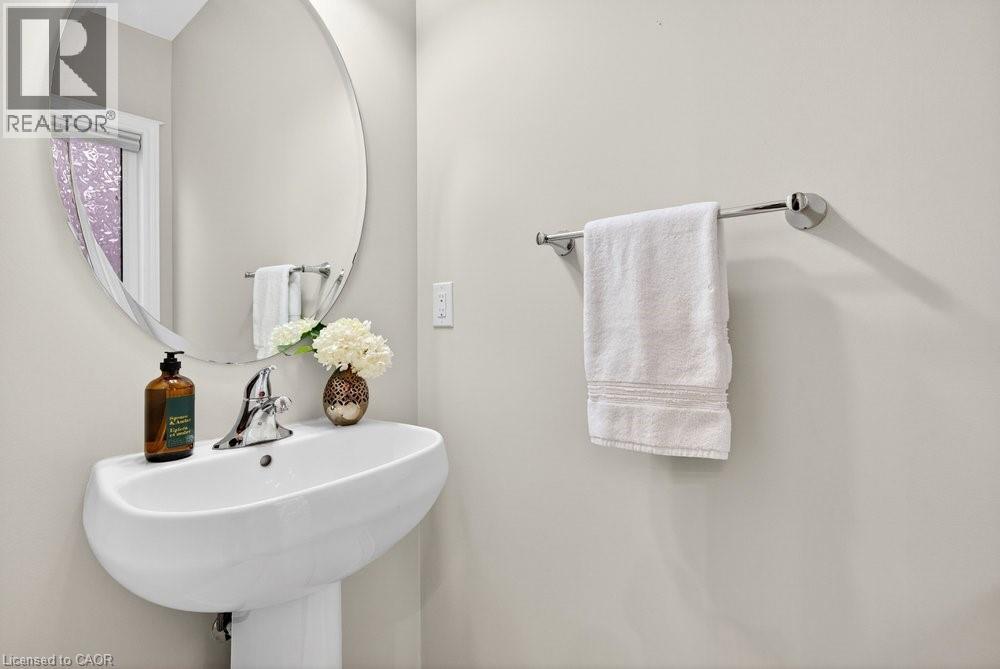 523 Terrace Way, Oakville, Ontario  L6M 1N5 - Photo 18 - 40835575