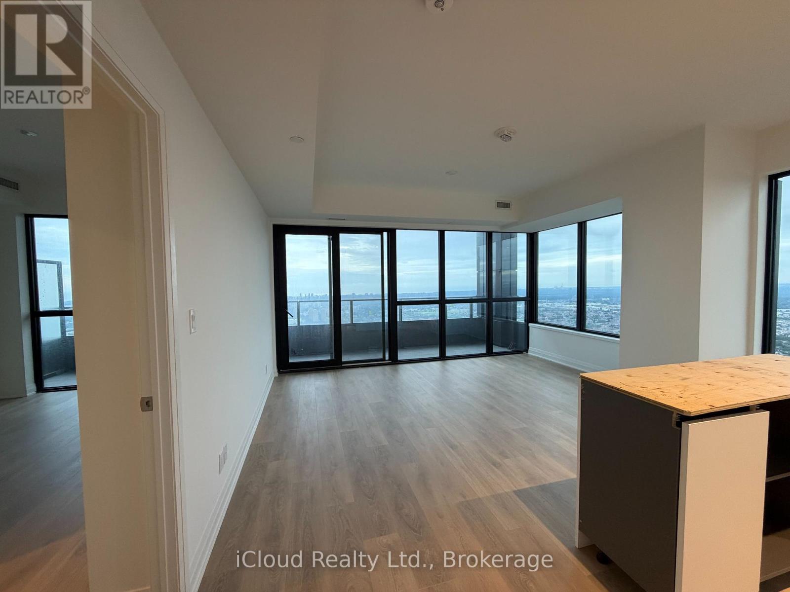 5304 - 4015 The Exchange, Mississauga, Ontario  L5B 0N9 - Photo 12 - W13728968