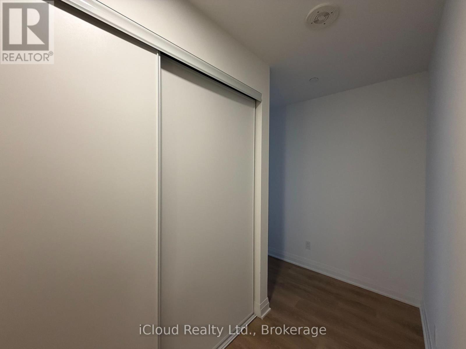 5304 - 4015 The Exchange, Mississauga, Ontario  L5B 0N9 - Photo 5 - W13728968