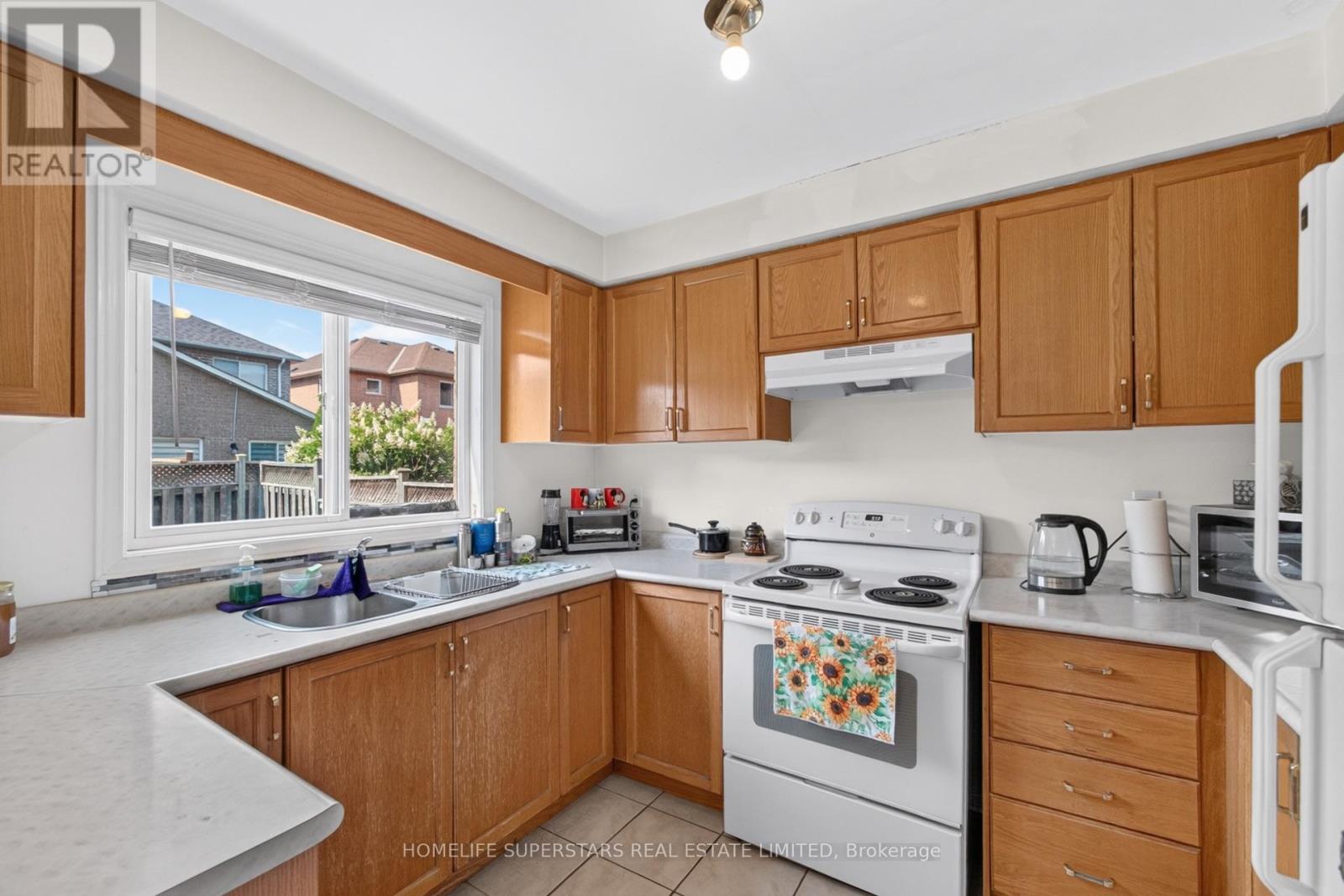 3257 Ridgeleigh Heights, Mississauga, Ontario  L5M 6R9 - Photo 13 - W13728976