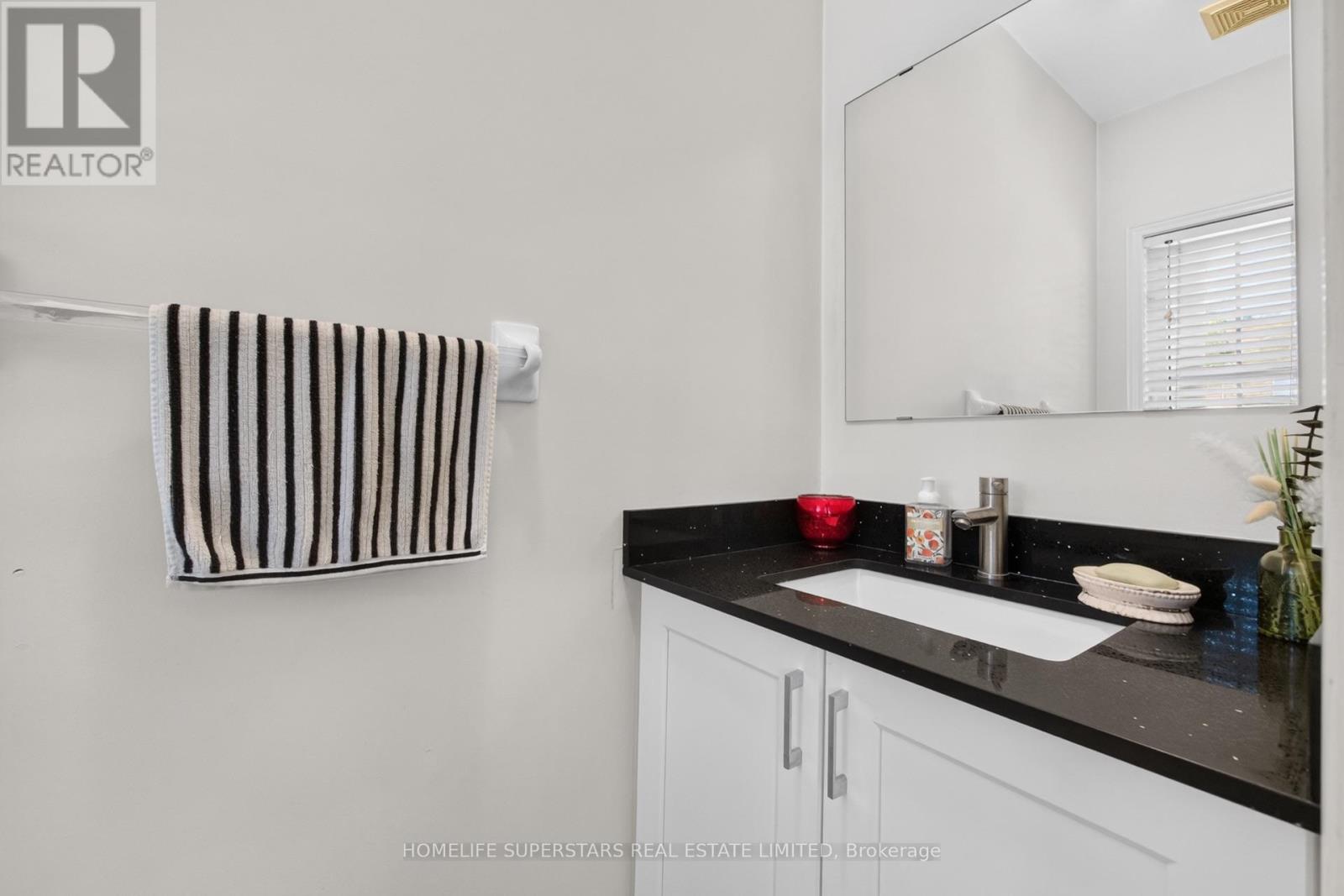 3257 Ridgeleigh Heights, Mississauga, Ontario  L5M 6R9 - Photo 16 - W13728976