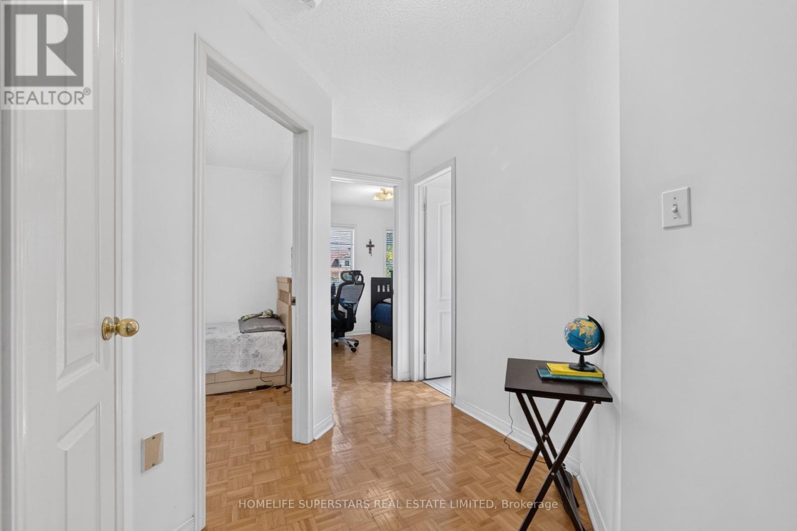 3257 Ridgeleigh Heights, Mississauga, Ontario  L5M 6R9 - Photo 19 - W13728976