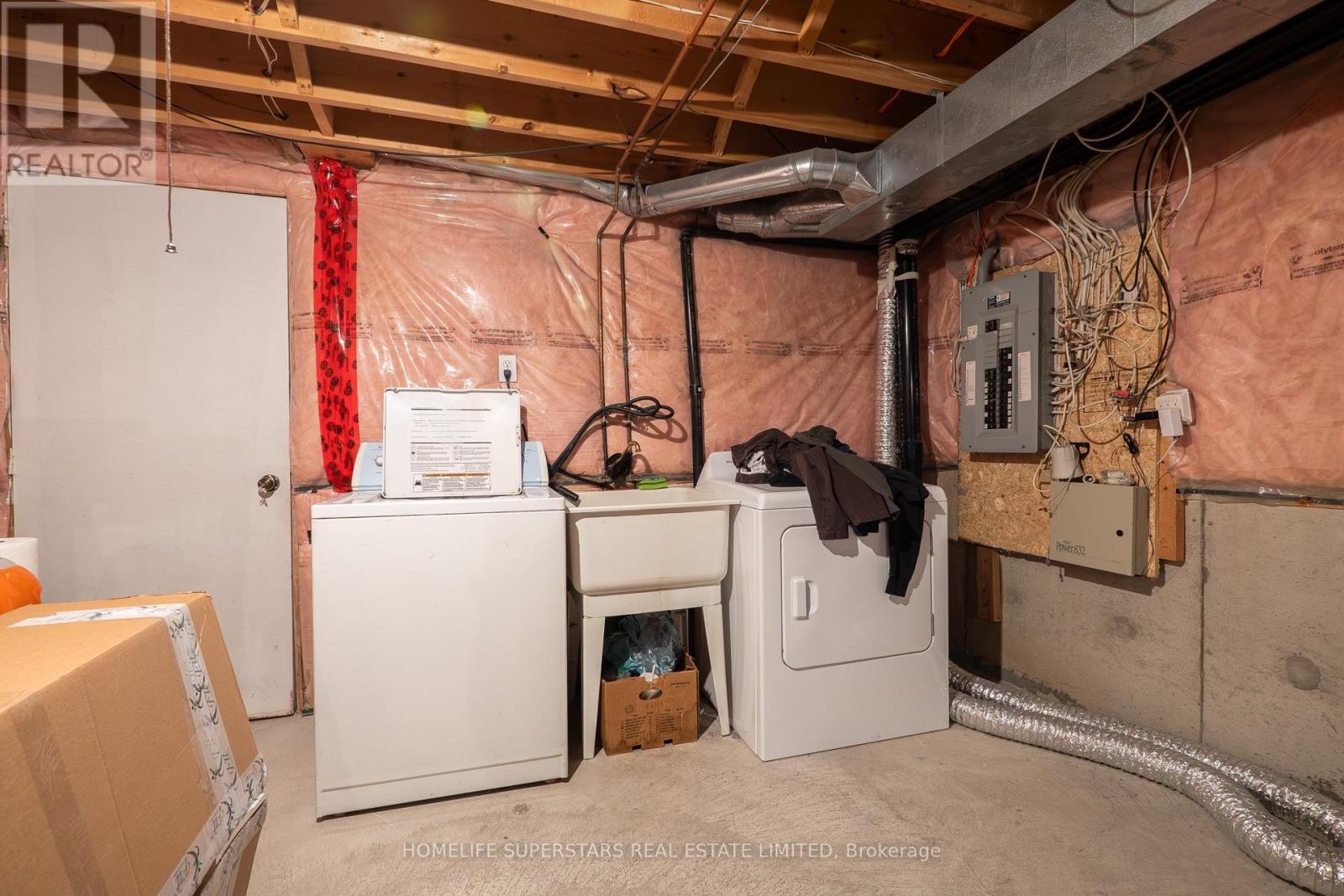3257 Ridgeleigh Heights, Mississauga, Ontario  L5M 6R9 - Photo 36 - W13728976