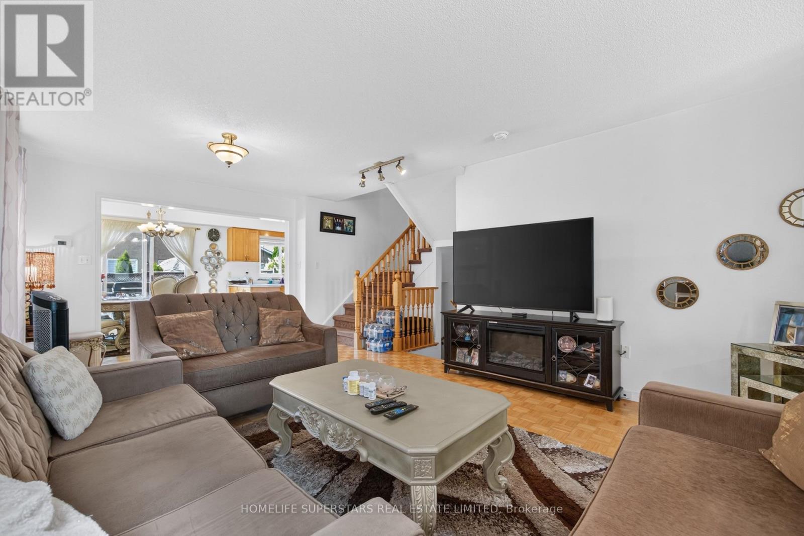 3257 Ridgeleigh Heights, Mississauga, Ontario  L5M 6R9 - Photo 7 - W13728976