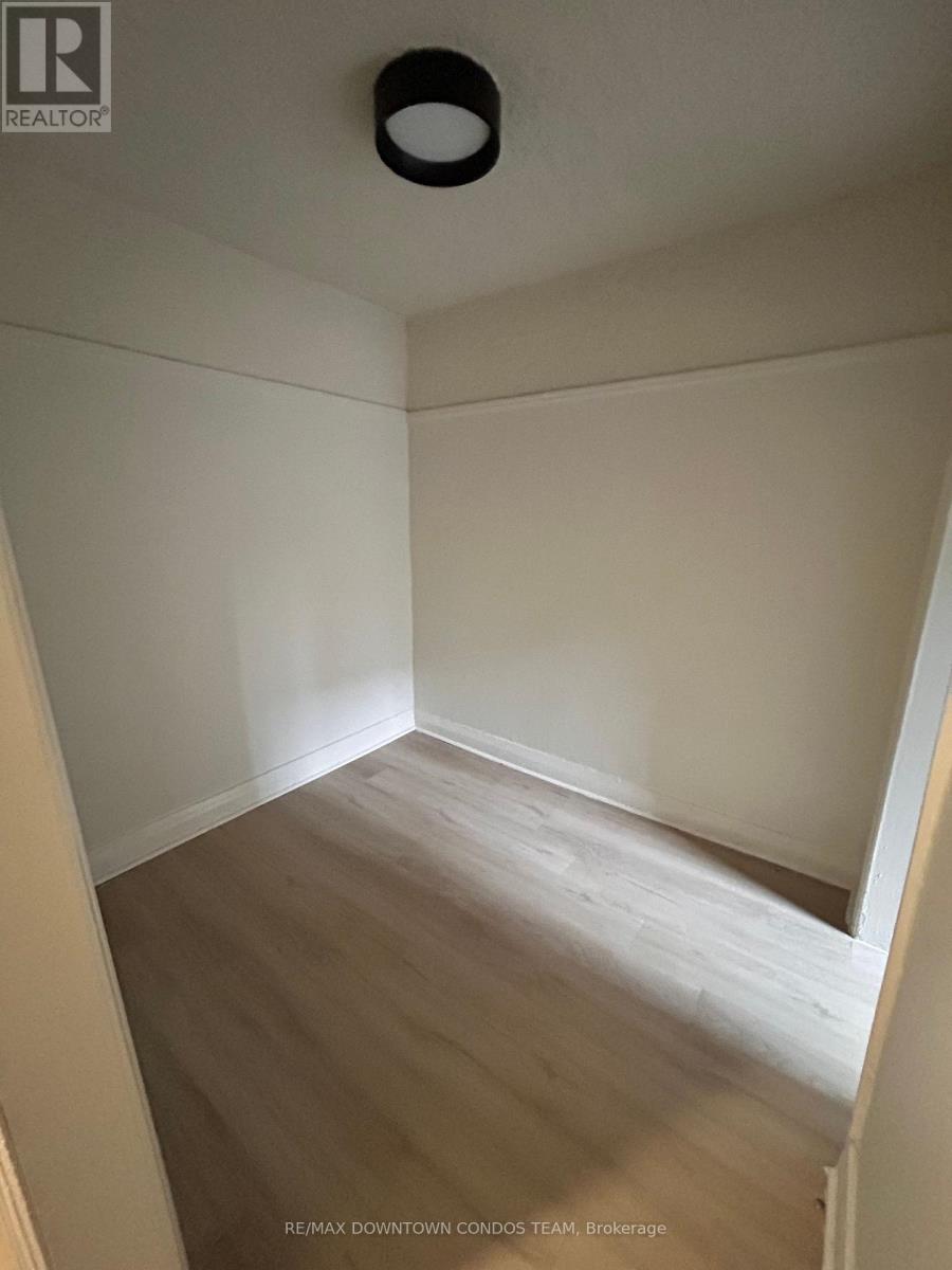 11 - 50 Raglan Avenue, Toronto, Ontario  M6C 2L1 - Photo 5 - C13711072