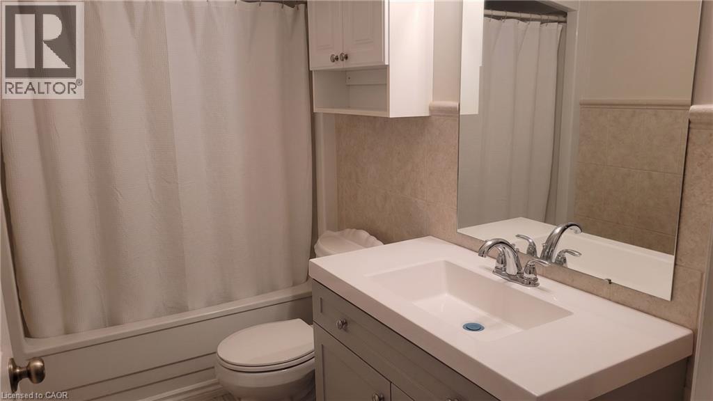 565 Greenfield Avenue Unit# 312, Kitchener, Ontario  N2C 2P3 - Photo 7 - 40859546