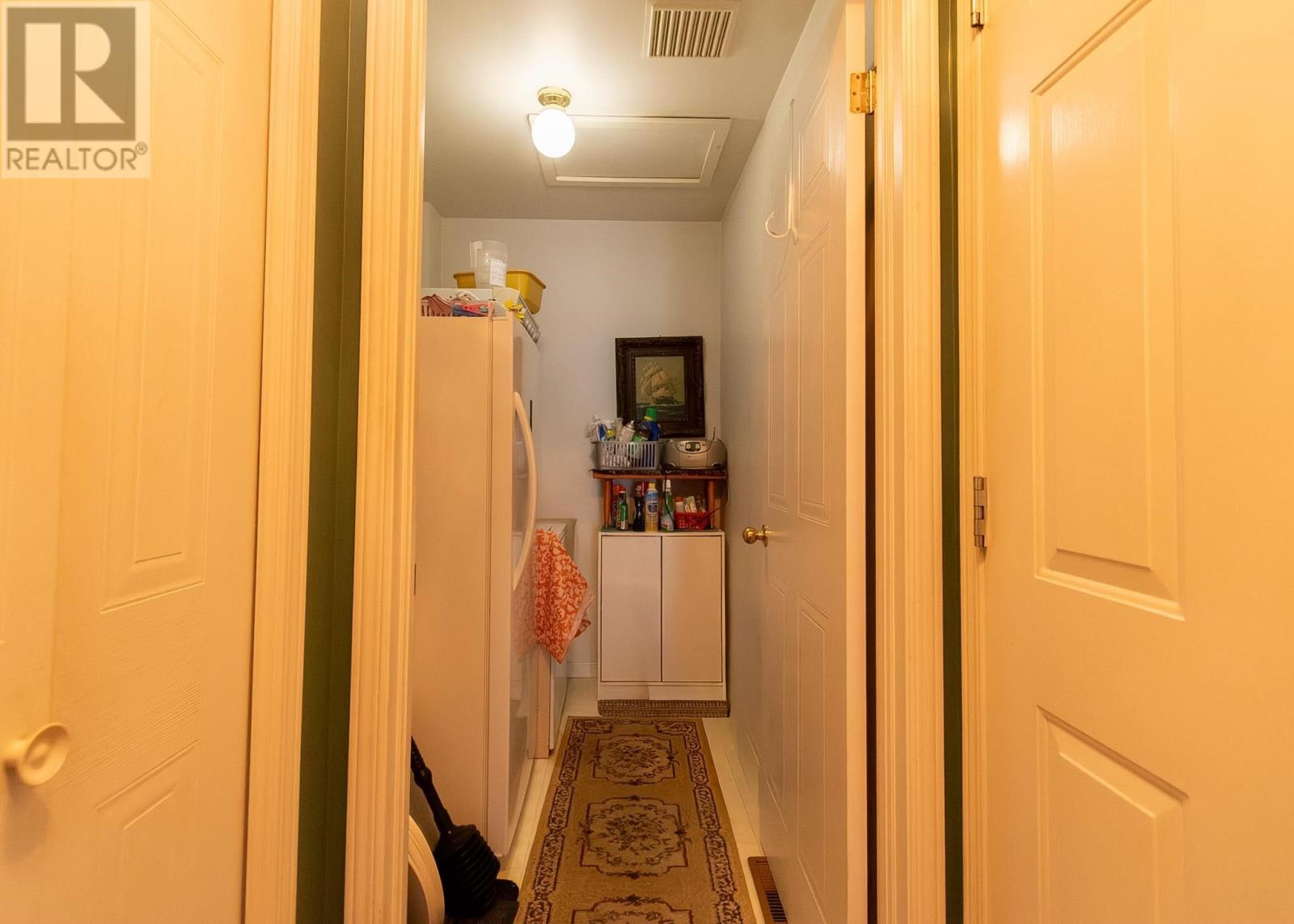 27 Village Ct, Sault Ste. Marie, Ontario  P6B 6J8 - Photo 16 - SM262385
