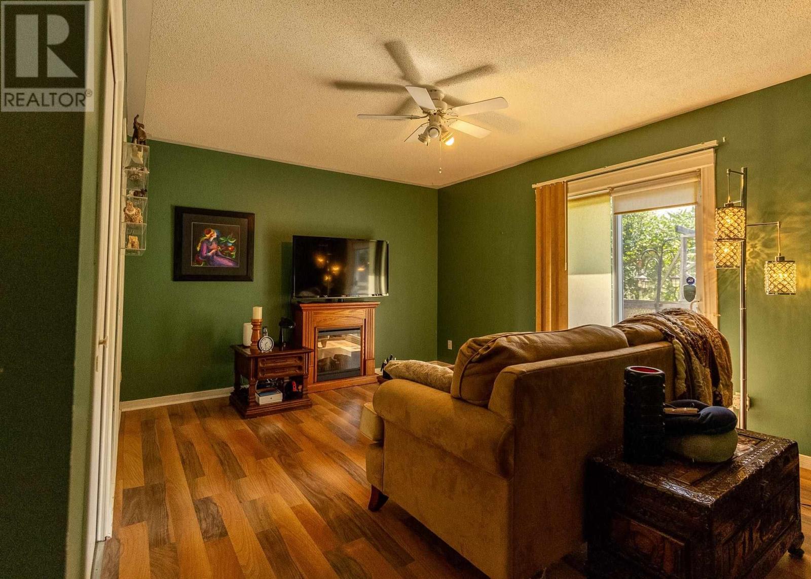 27 Village Ct, Sault Ste. Marie, Ontario  P6B 6J8 - Photo 14 - SM262385