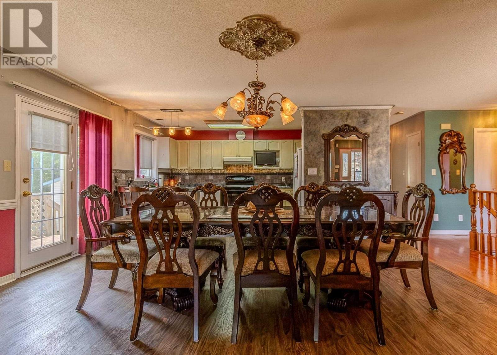 27 Village Ct, Sault Ste. Marie, Ontario  P6B 6J8 - Photo 5 - SM262385