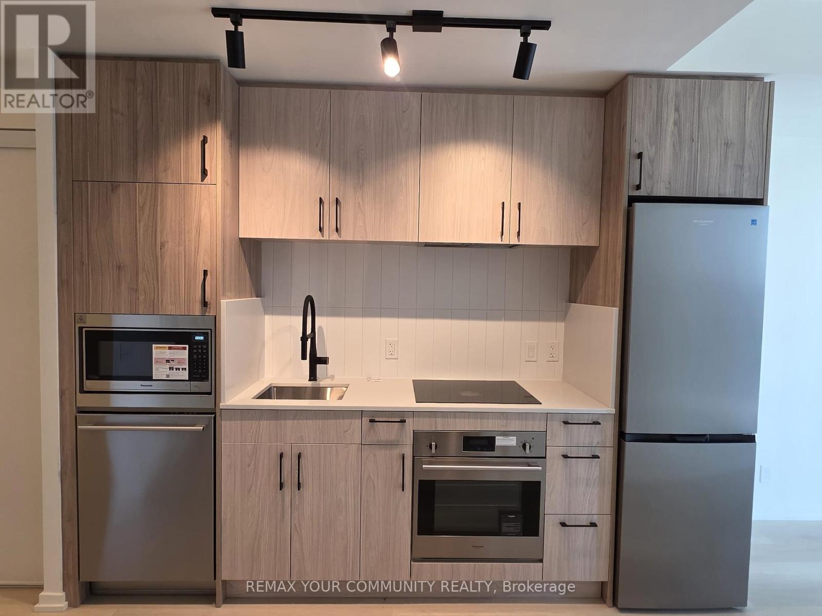 1012 - 109 Erskine Avenue, Toronto, Ontario  M4P 0G6 - Photo 6 - C13652606