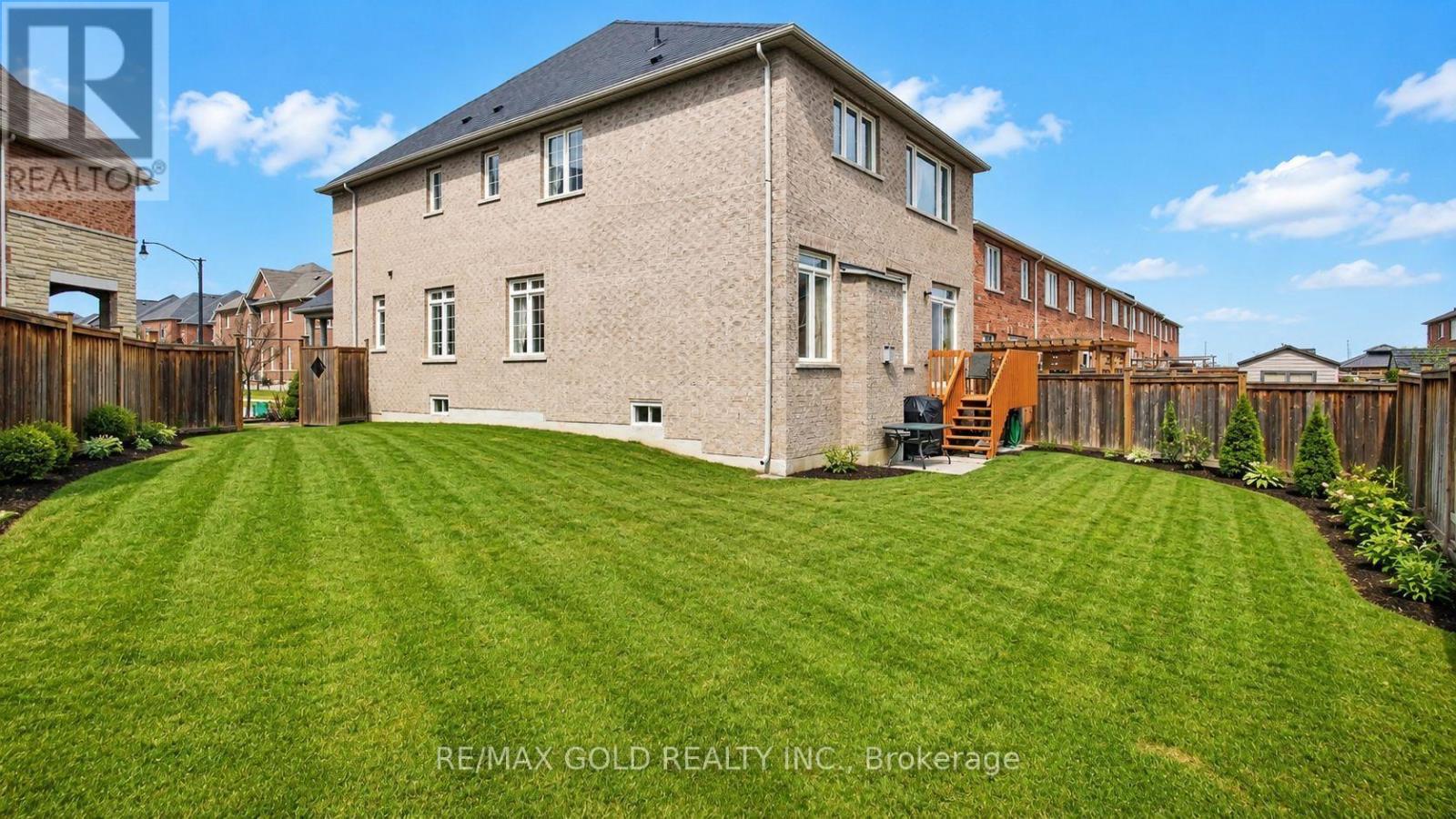 18 Kawana Road, Brampton, Ontario  L6Y 0W2 - Photo 45 - W13536572