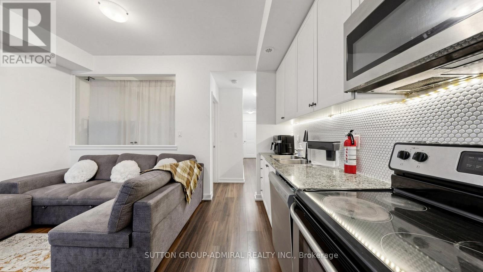 14 - 869 Wilson Avenue, Toronto, Ontario  M3K 0A4 - Photo 12 - W13142152