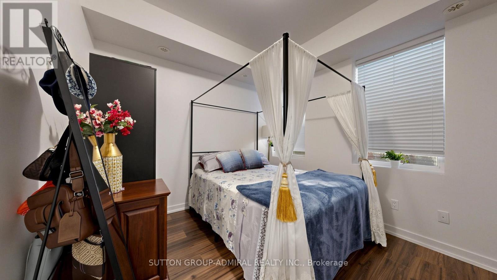 14 - 869 Wilson Avenue, Toronto, Ontario  M3K 0A4 - Photo 13 - W13142152