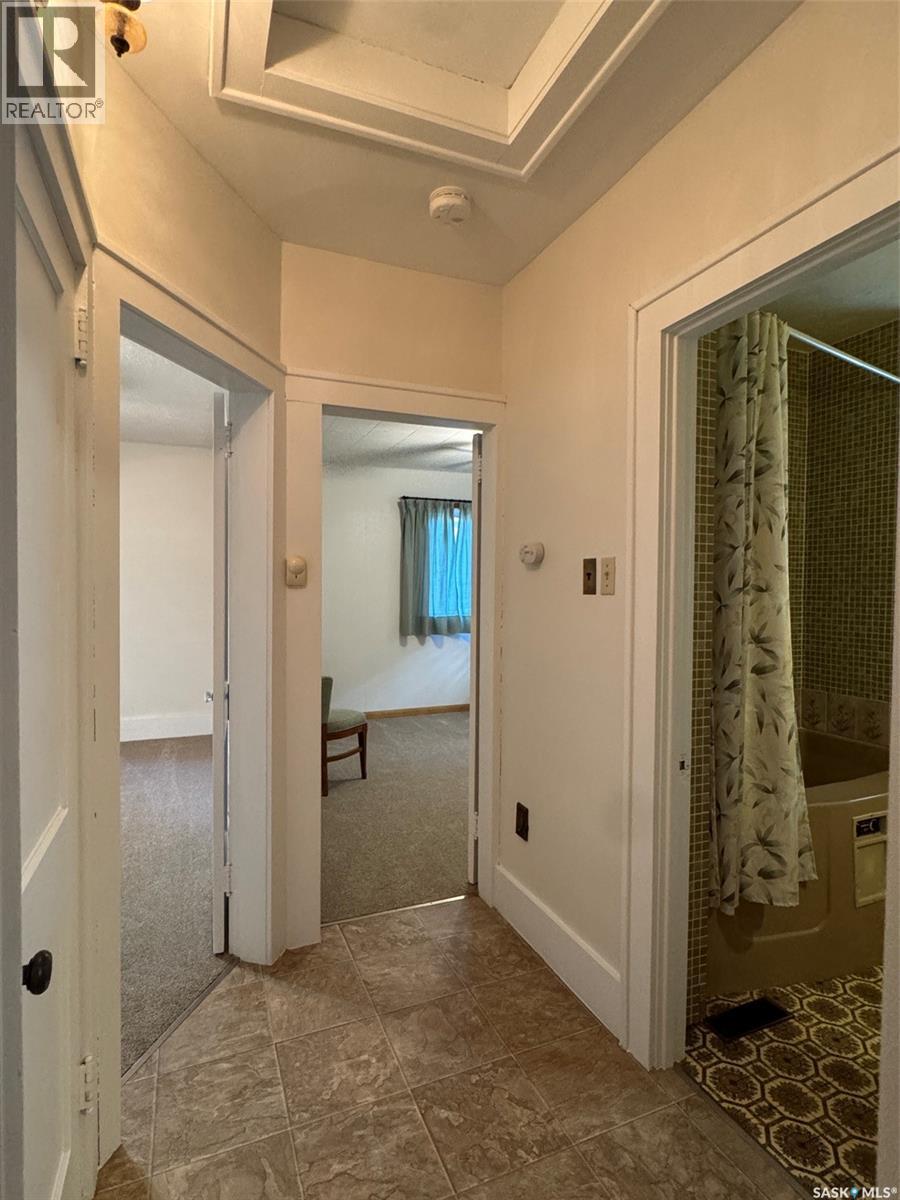 1405 Mctavish Street, Regina, Saskatchewan  S4T 3W3 - Photo 12 - SK047095