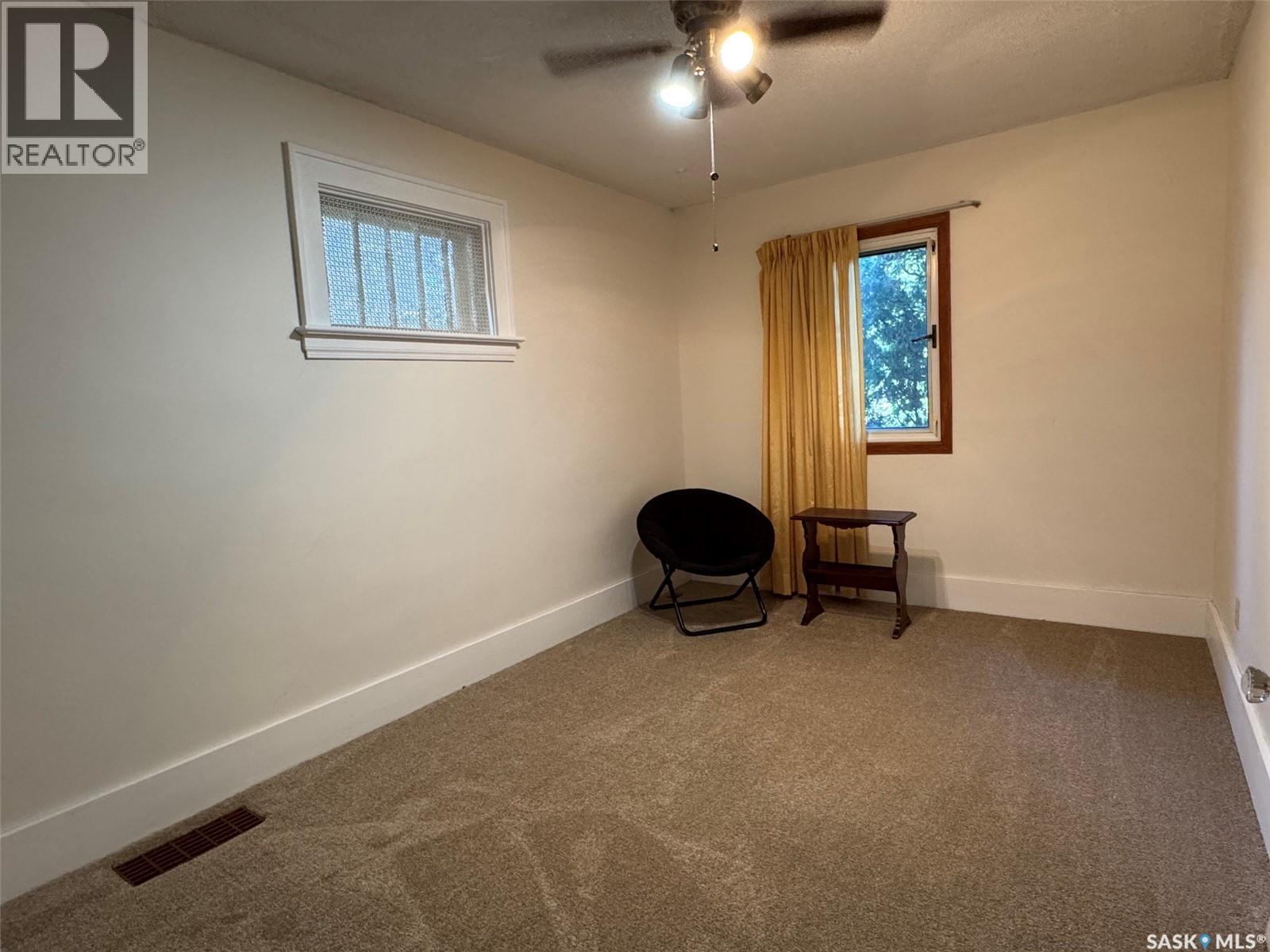 1405 Mctavish Street, Regina, Saskatchewan  S4T 3W3 - Photo 13 - SK047095