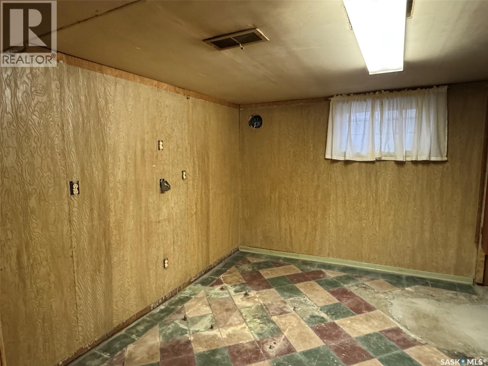 1405 Mctavish Street, Regina, Saskatchewan  S4T 3W3 - Photo 20 - SK047095