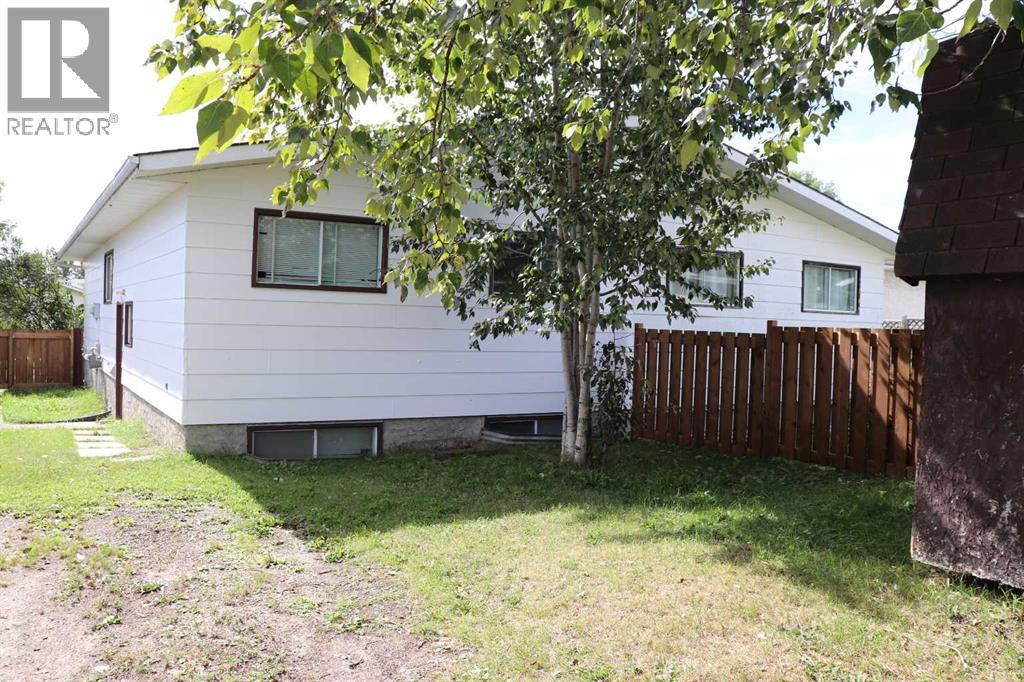 5706 West Haven Drive, Edson, Alberta  T7E 1J6 - Photo 4 - A2323201