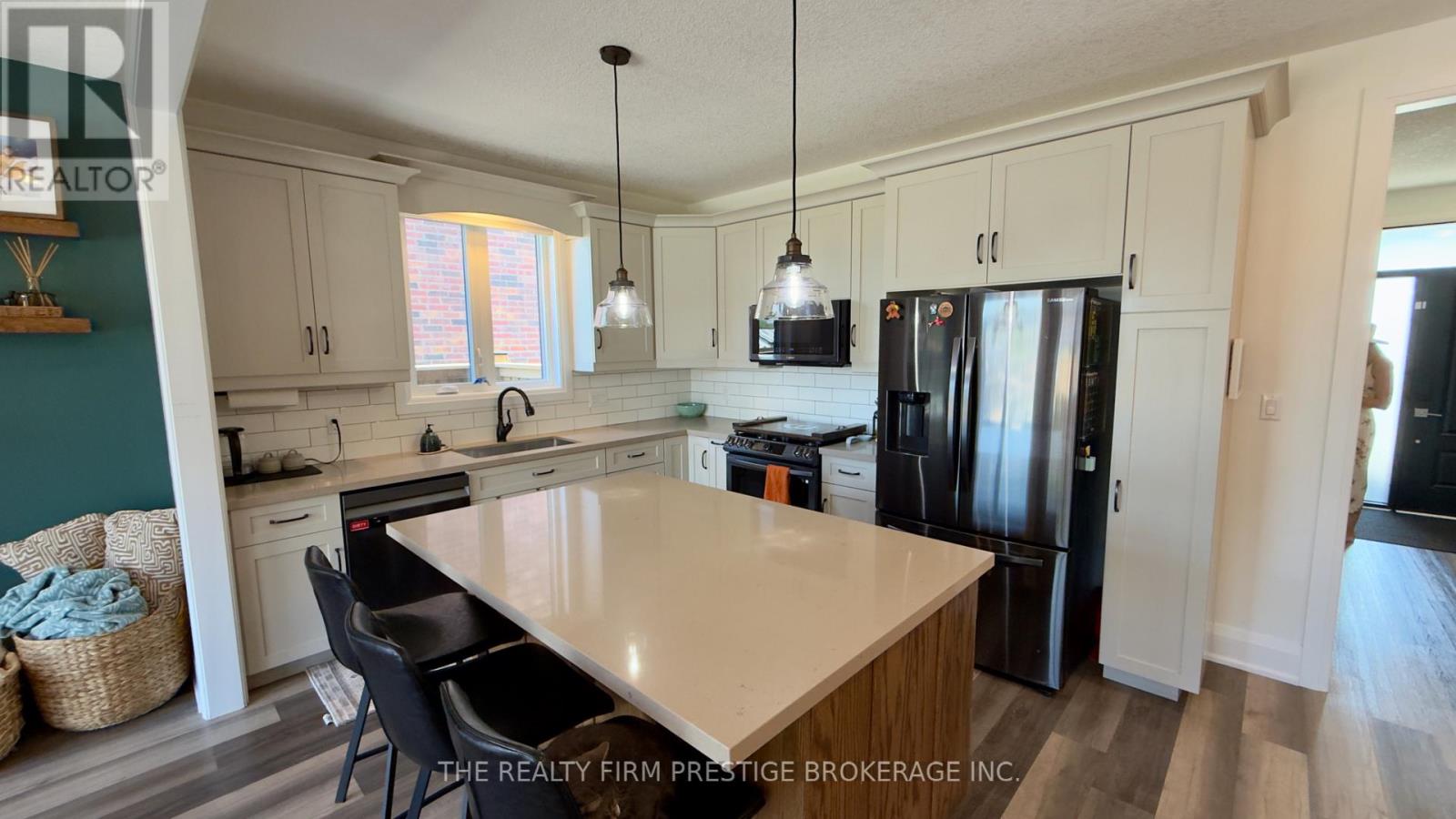213 Leitch Street, Dutton/dunwich, Ontario  N0L 1J0 - Photo 8 - X13729124