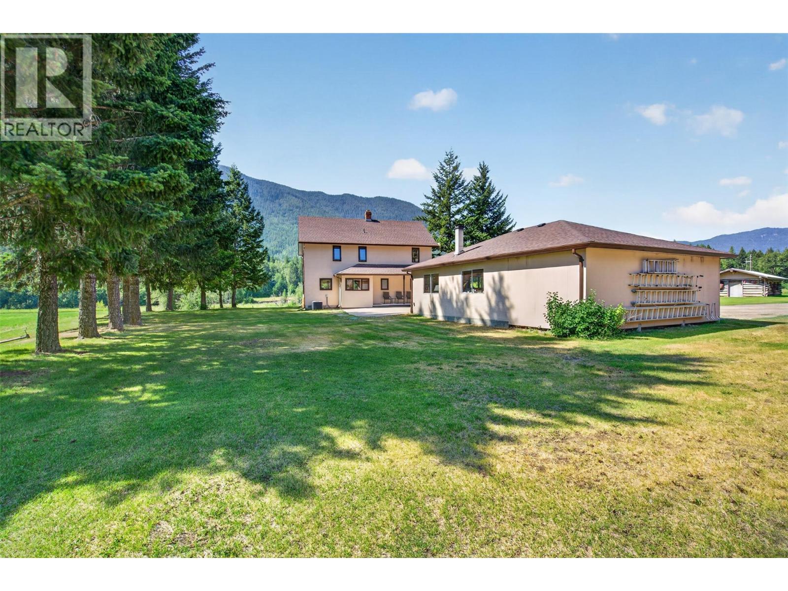 4325 Highway 97 Highway, Falkland, British Columbia  V0E 1W0 - Photo 32 - 10393206