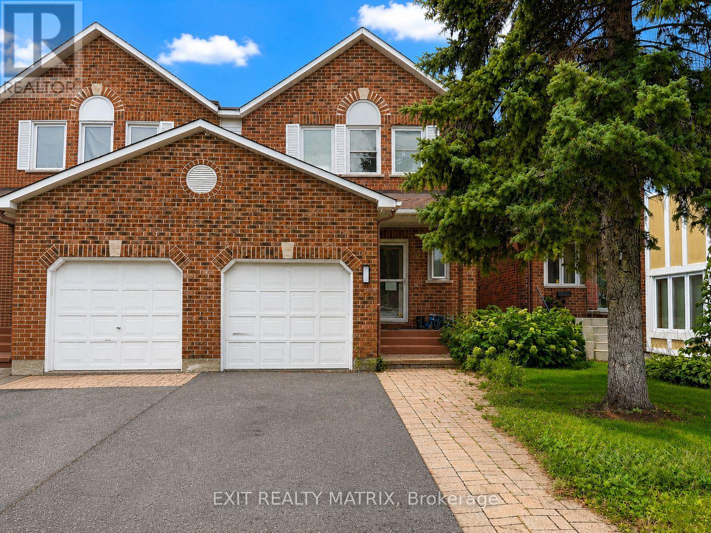 67 Ashpark Crescent, Ottawa, Ontario K1T 3N7 - Photo 1 - X13729092