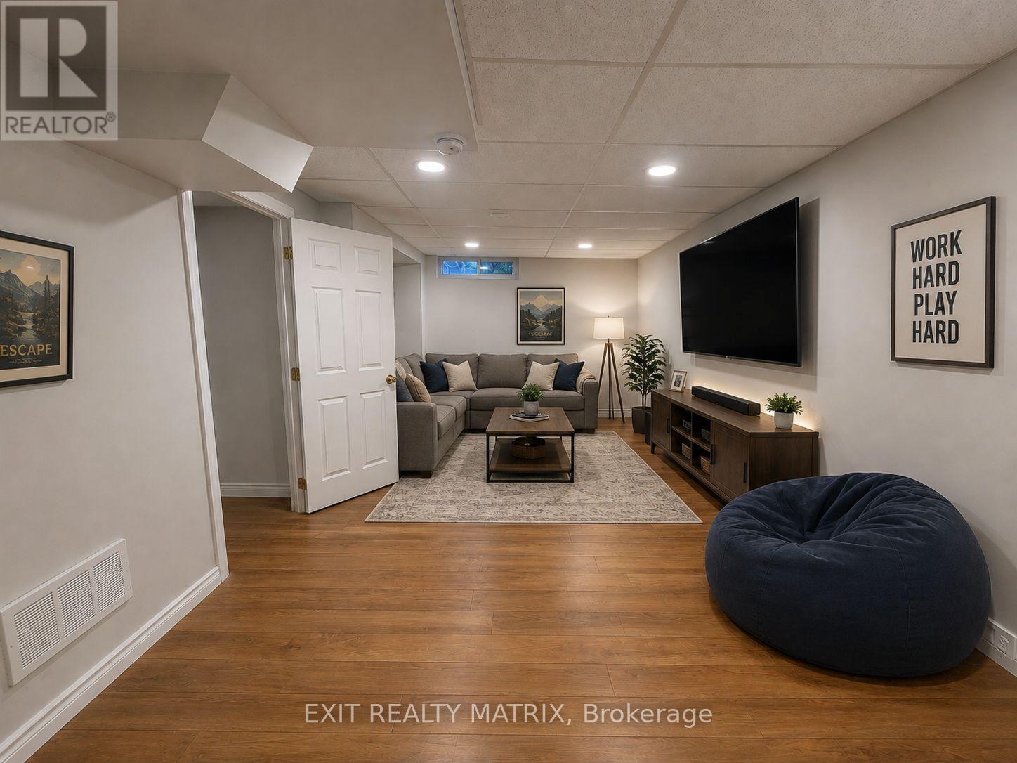 67 Ashpark Crescent, Ottawa, Ontario K1T 3N7 - Photo 12 - X13729092