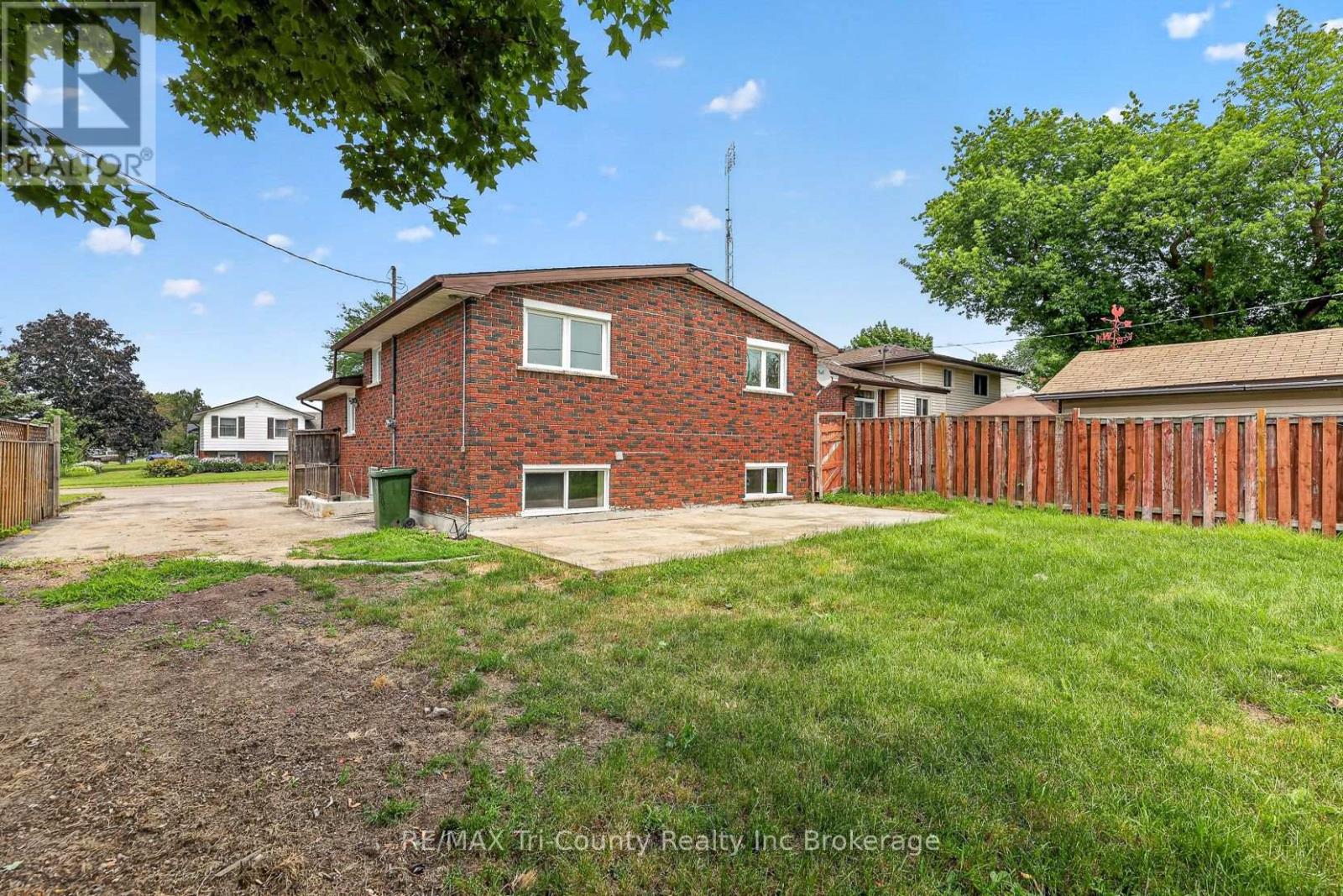 61 Airey Avenue, St. Thomas, Ontario  N5R 1E1 - Photo 6 - X13729022
