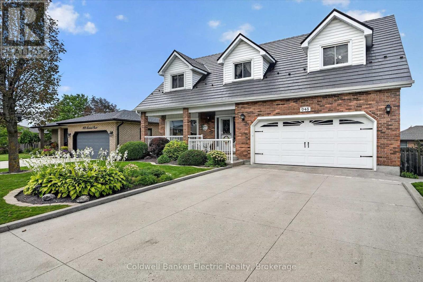 948 Smithside Court, Peterborough, Ontario  K9J 8E2 - Photo 2 - X13729070