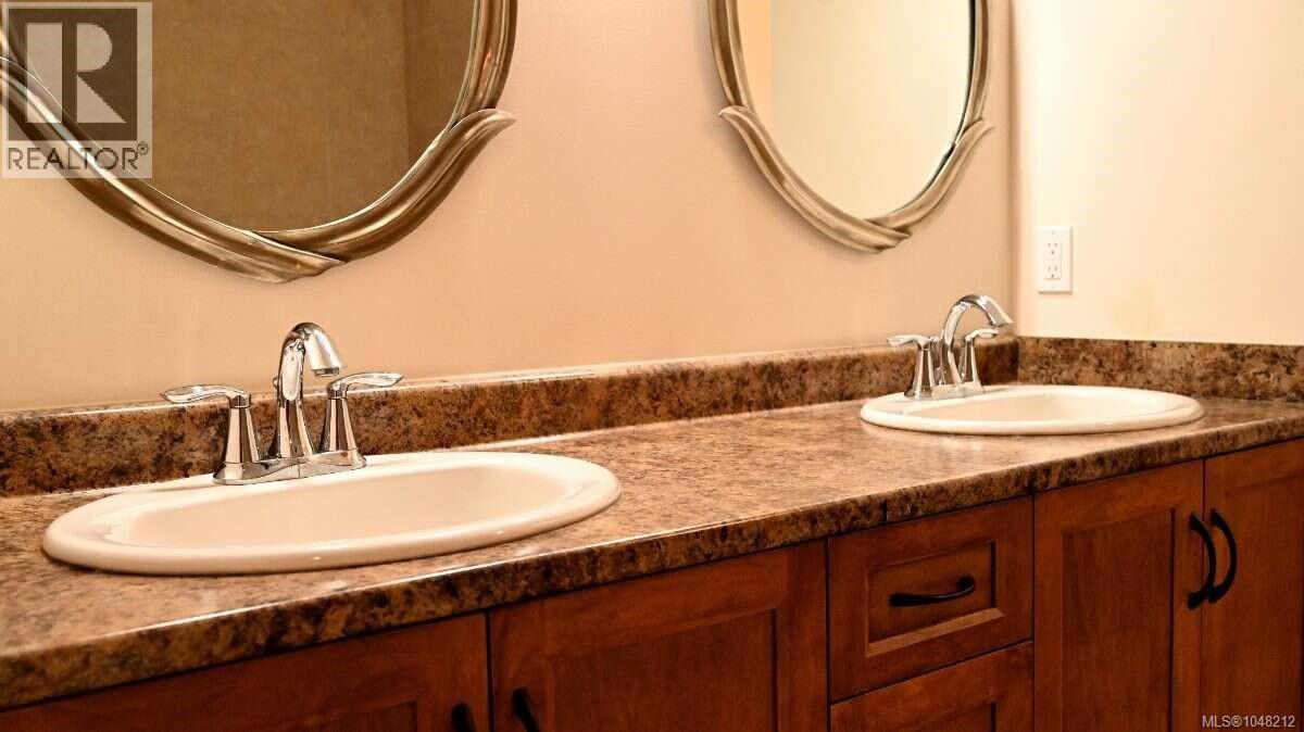 2625 Streamside Pl, Mill Bay, British Columbia  V0R 2P2 - Photo 54 - 1048212