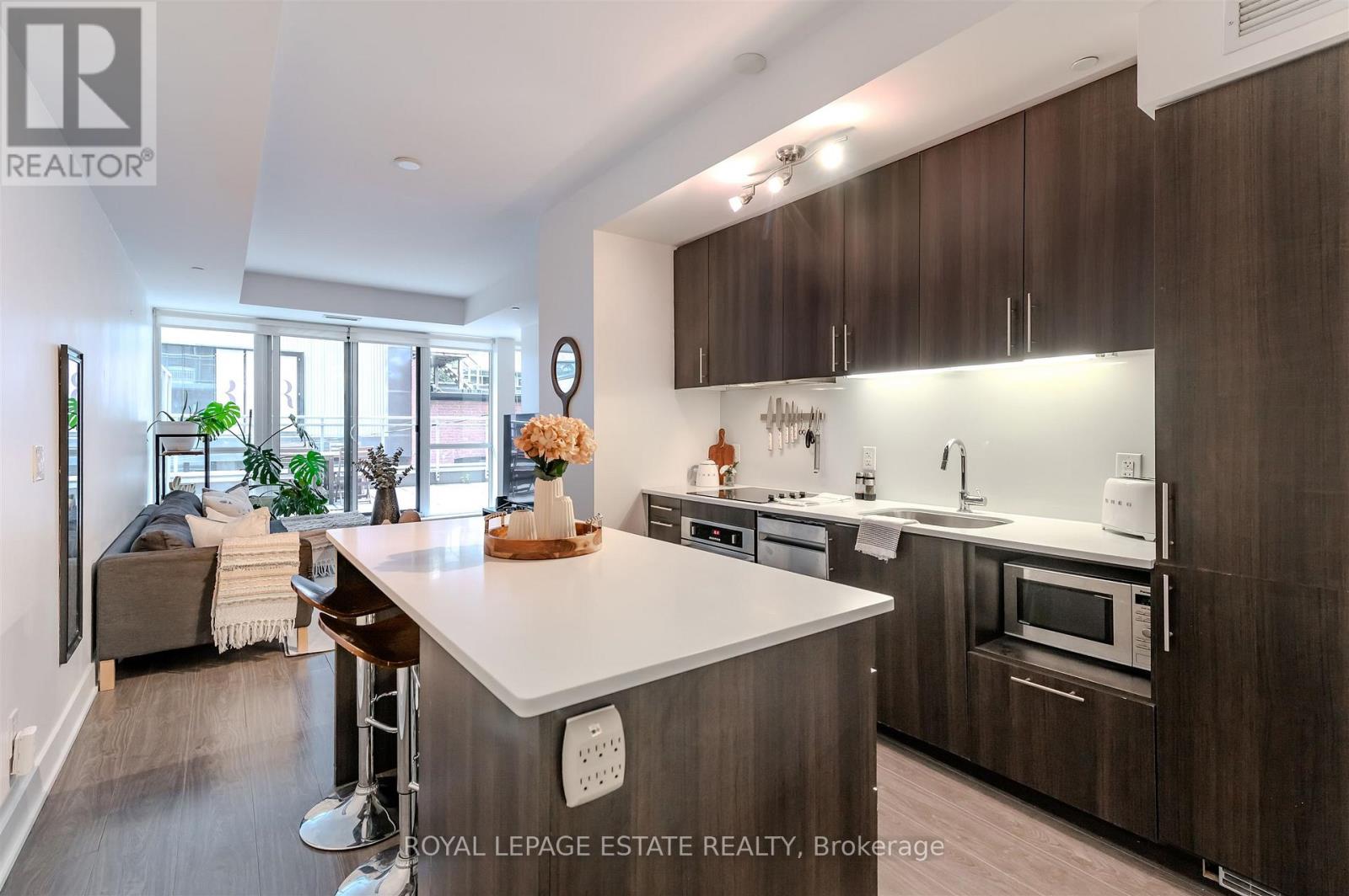 203 - 508 Wellington Street W, Toronto, Ontario  M5V 1E3 - Photo 3 - C13729156
