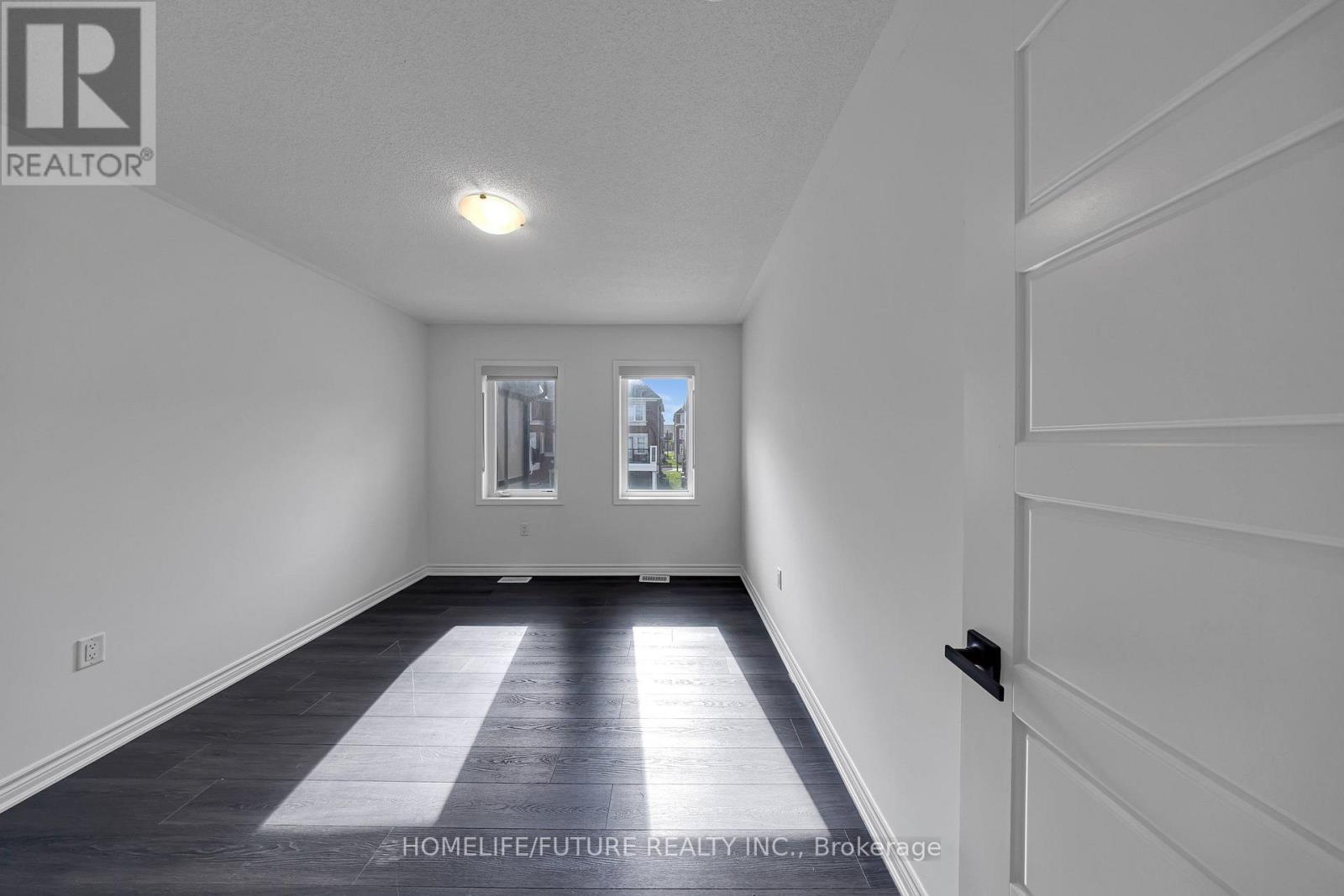 3379 Swordbill Street, Pickering, Ontario  L1X 0M9 - Photo 23 - E13729028