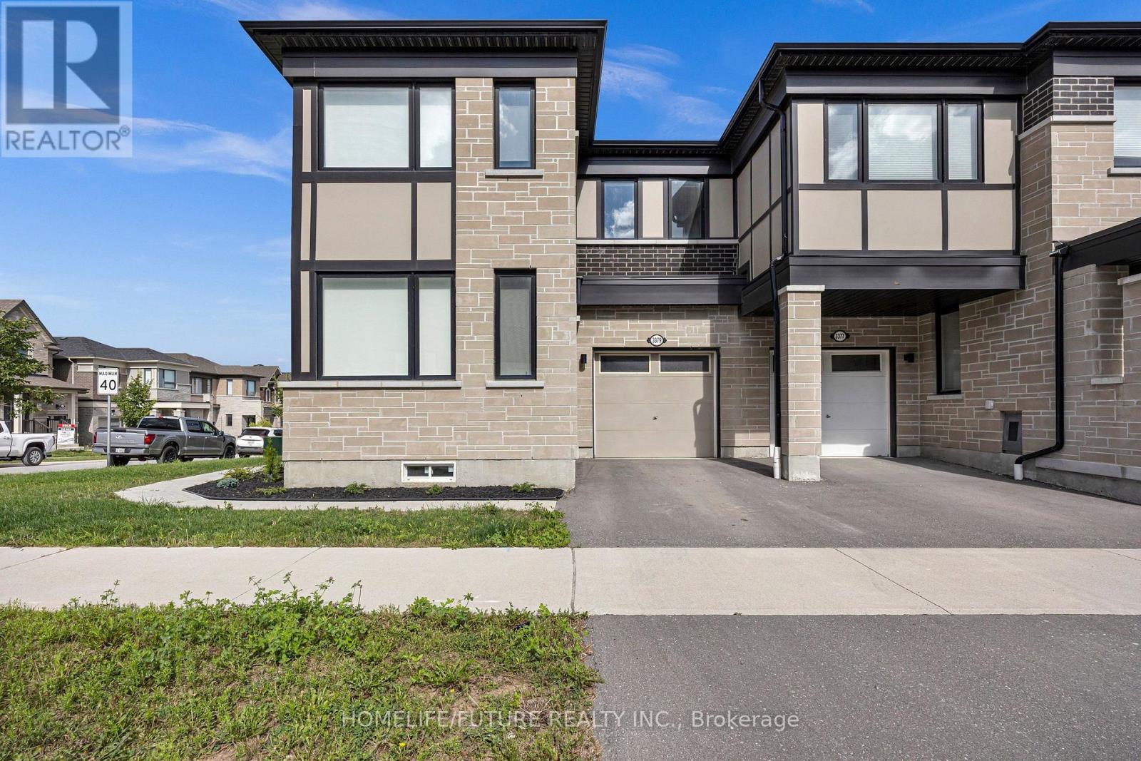 3379 Swordbill Street, Pickering, Ontario  L1X 0M9 - Photo 3 - E13729028
