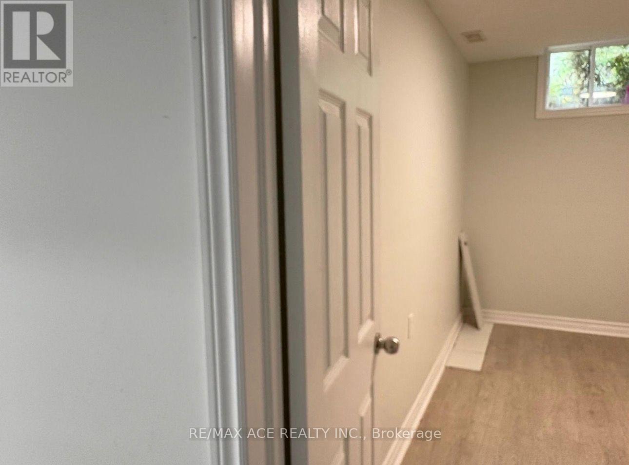 Bsmt - 1851 Parkhurst Crescent, Pickering, Ontario  L1X 0B1 - Photo 19 - E13729086