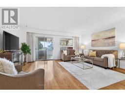 58 VALDOR DRIVE, Toronto, Ontario