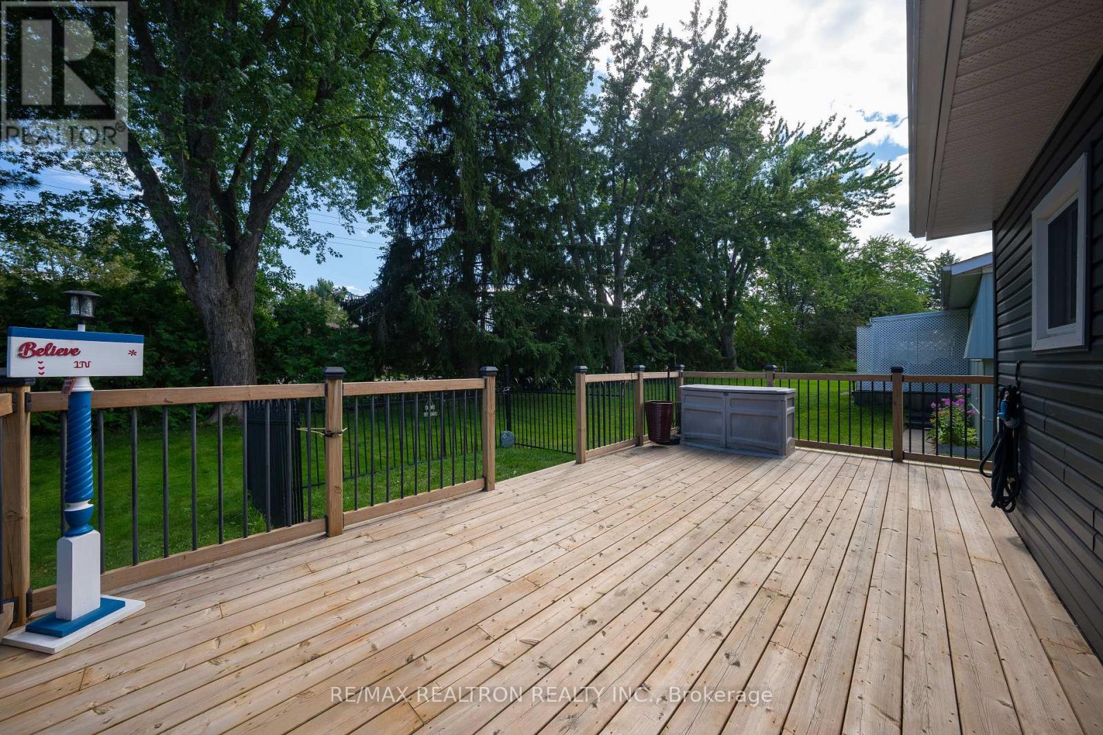 25 Cherrywood Lane, Innisfil, Ontario  L9S 1M6 - Photo 18 - N13729166