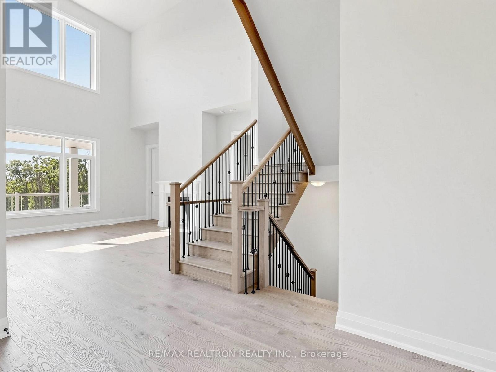 76 Eagles Rest Estates Drive, Oro-Medonte, Ontario  L0L 2L0 - Photo 8 - S13729118