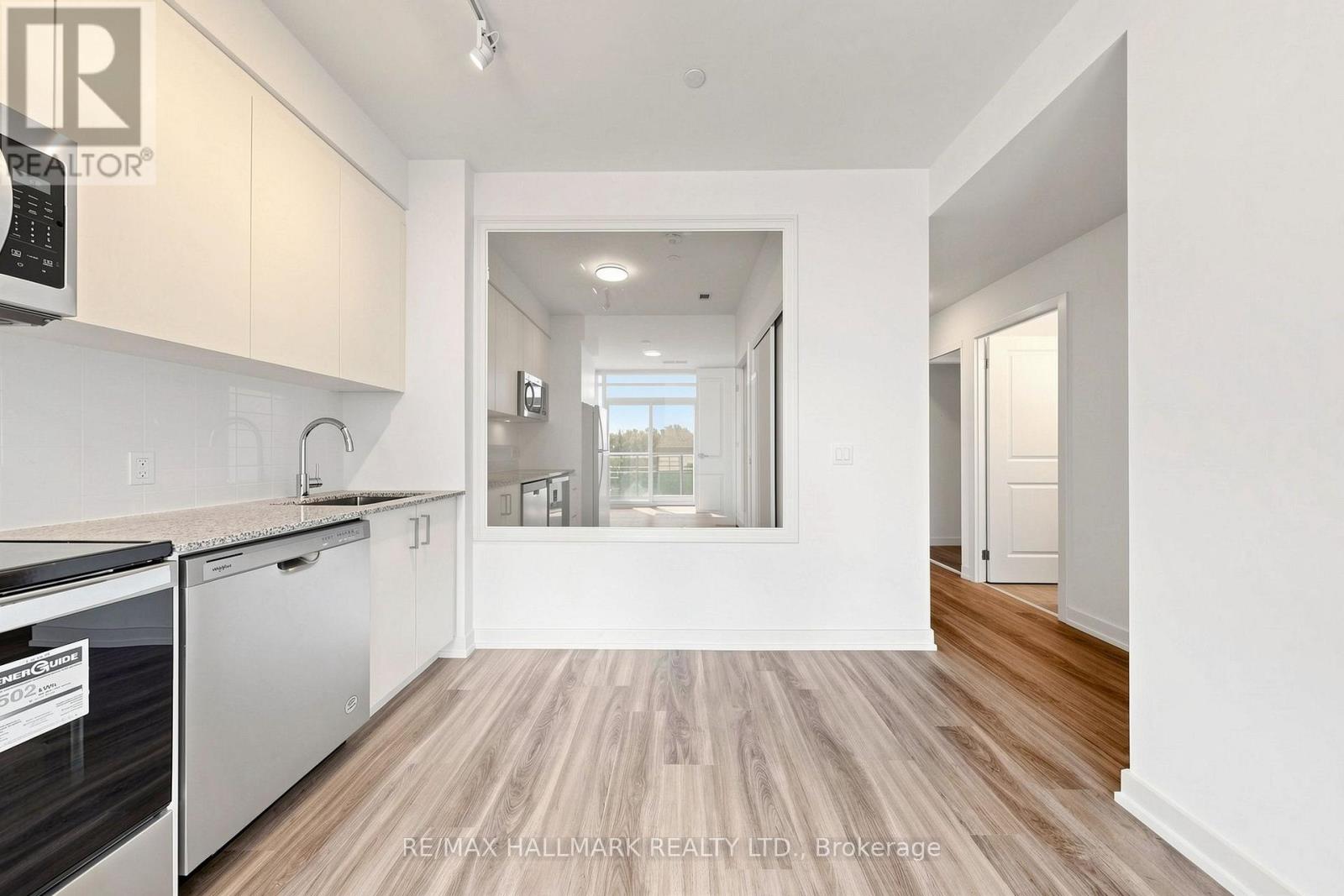 517 - 1010 Dundas Street E, Whitby, Ontario  L1N 0L6 - Photo 18 - E13715922