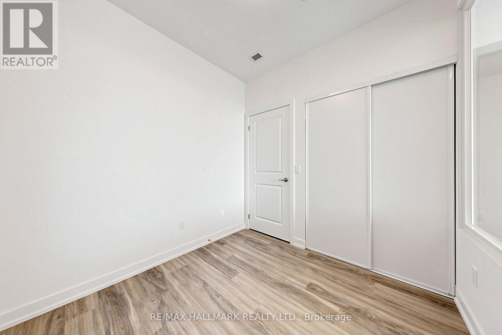 517 - 1010 Dundas Street E, Whitby, Ontario  L1N 0L6 - Photo 33 - E13715922