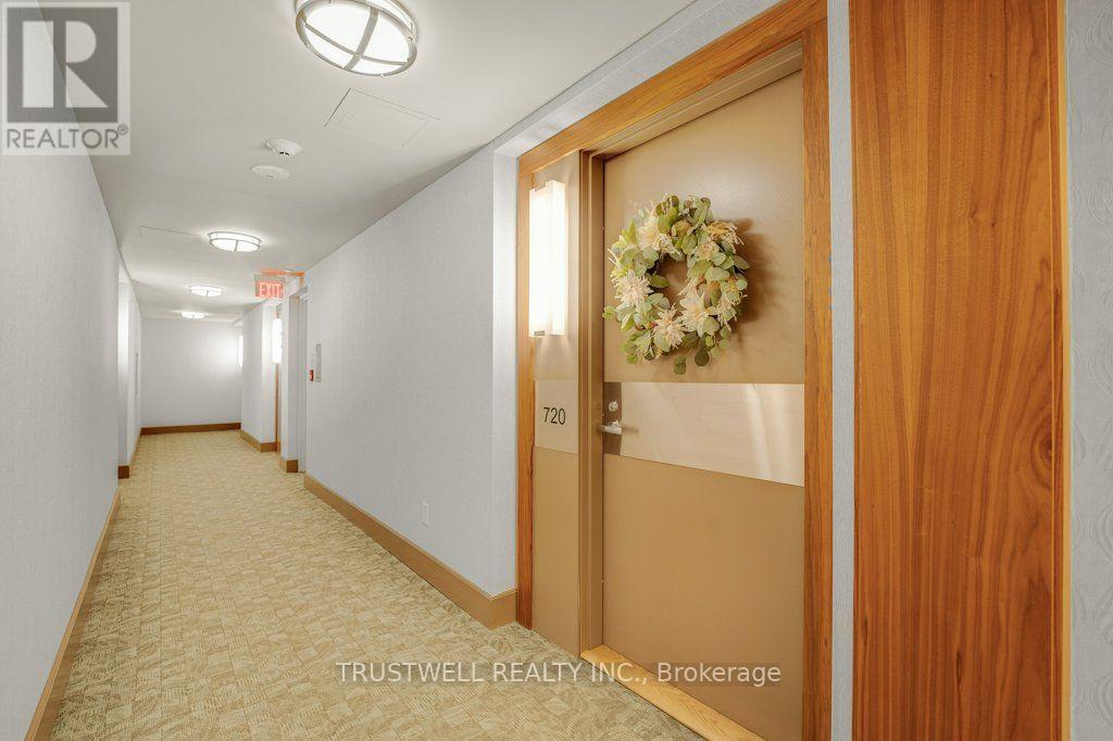 720 - 3500 Lakeshore Road W, Oakville, Ontario  L6L 0B4 - Photo 5 - W13719768