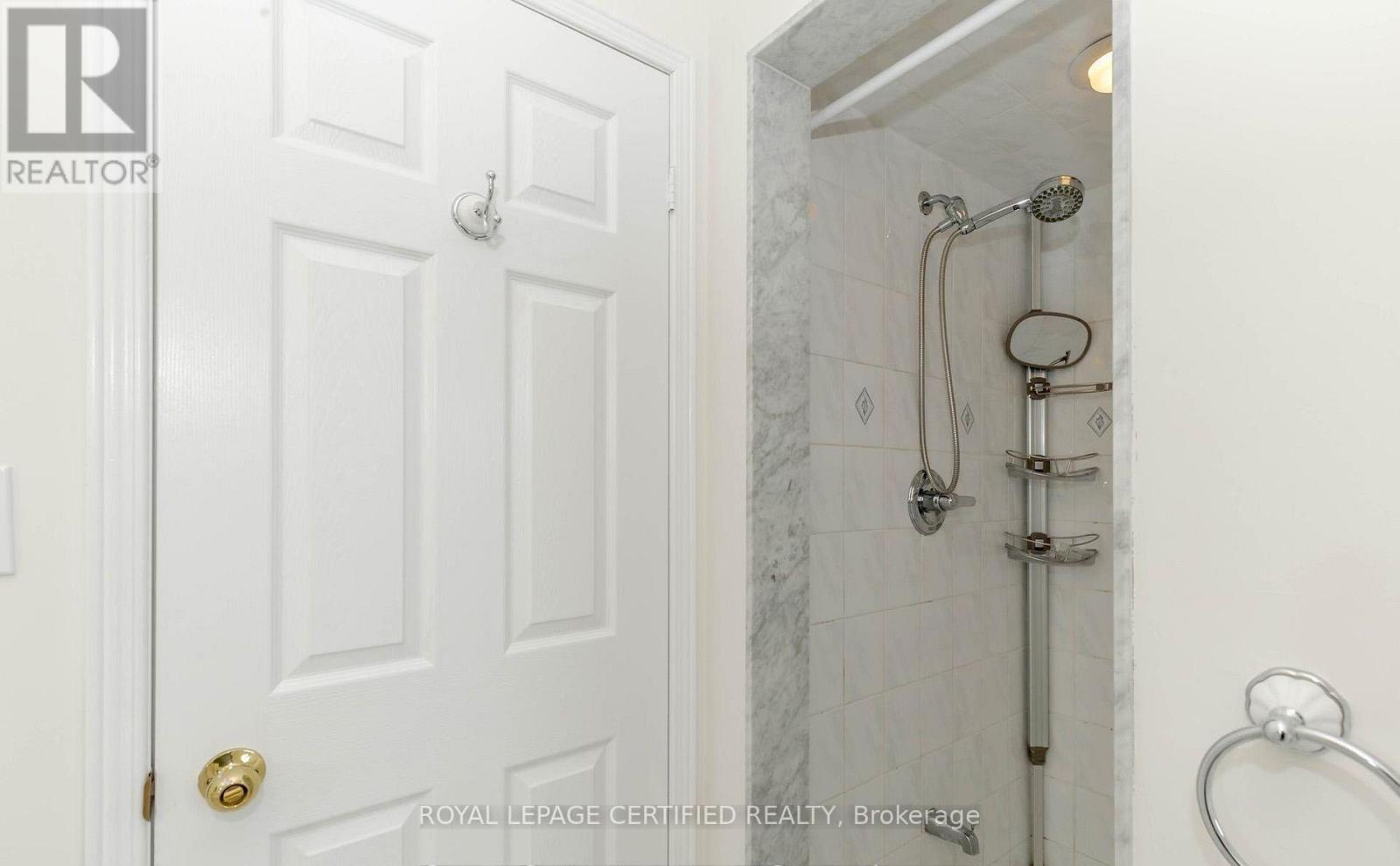 2452 Pathfinder Drive, Burlington, Ontario  L7L 6X9 - Photo 30 - W13729008