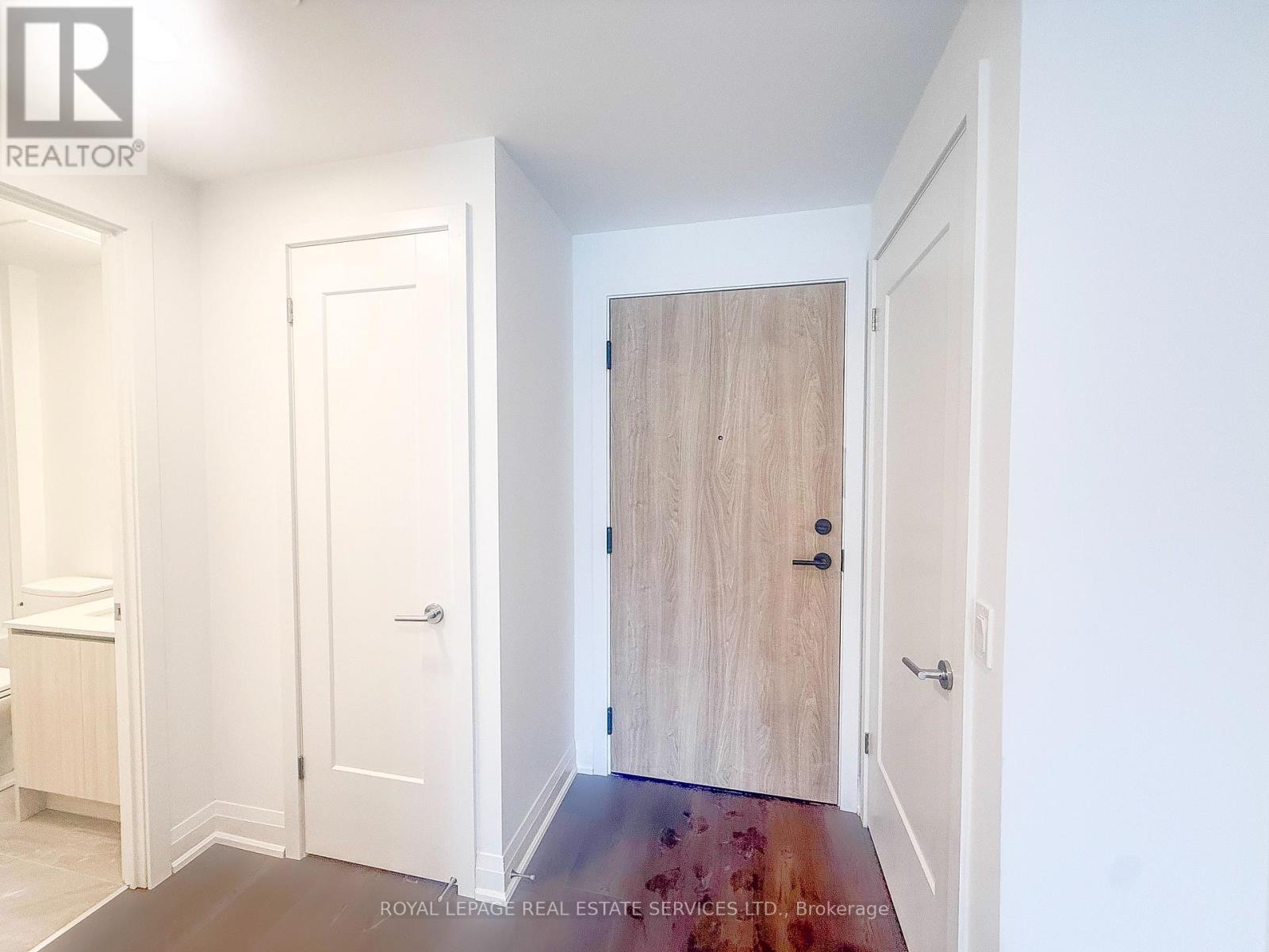 105 Upper - 799 The Queensway, Toronto, Ontario  M8Z 0H3 - Photo 3 - W13729046