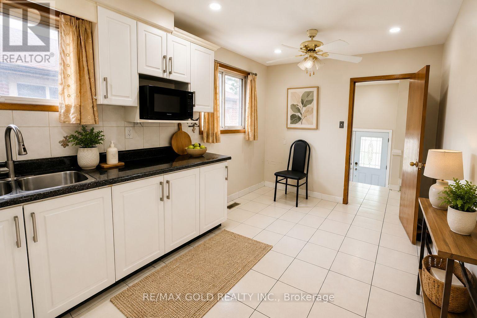 7383 Manion Road, Mississauga, Ontario  L4T 2K8 - Photo 20 - W13729152