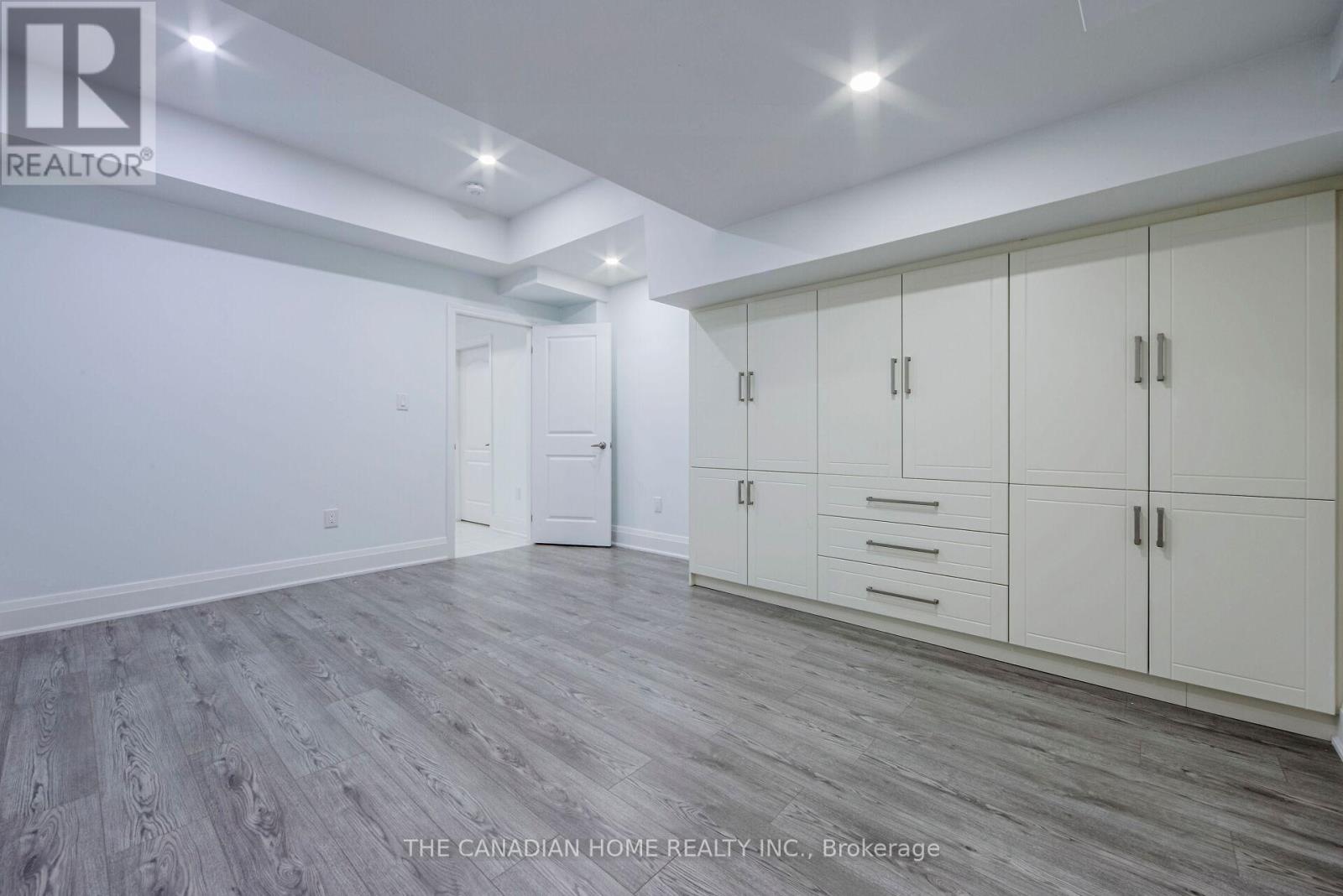 21 Rolling Rock Way, Brampton, Ontario  L6Y 6H3 - Photo 43 - W13729154
